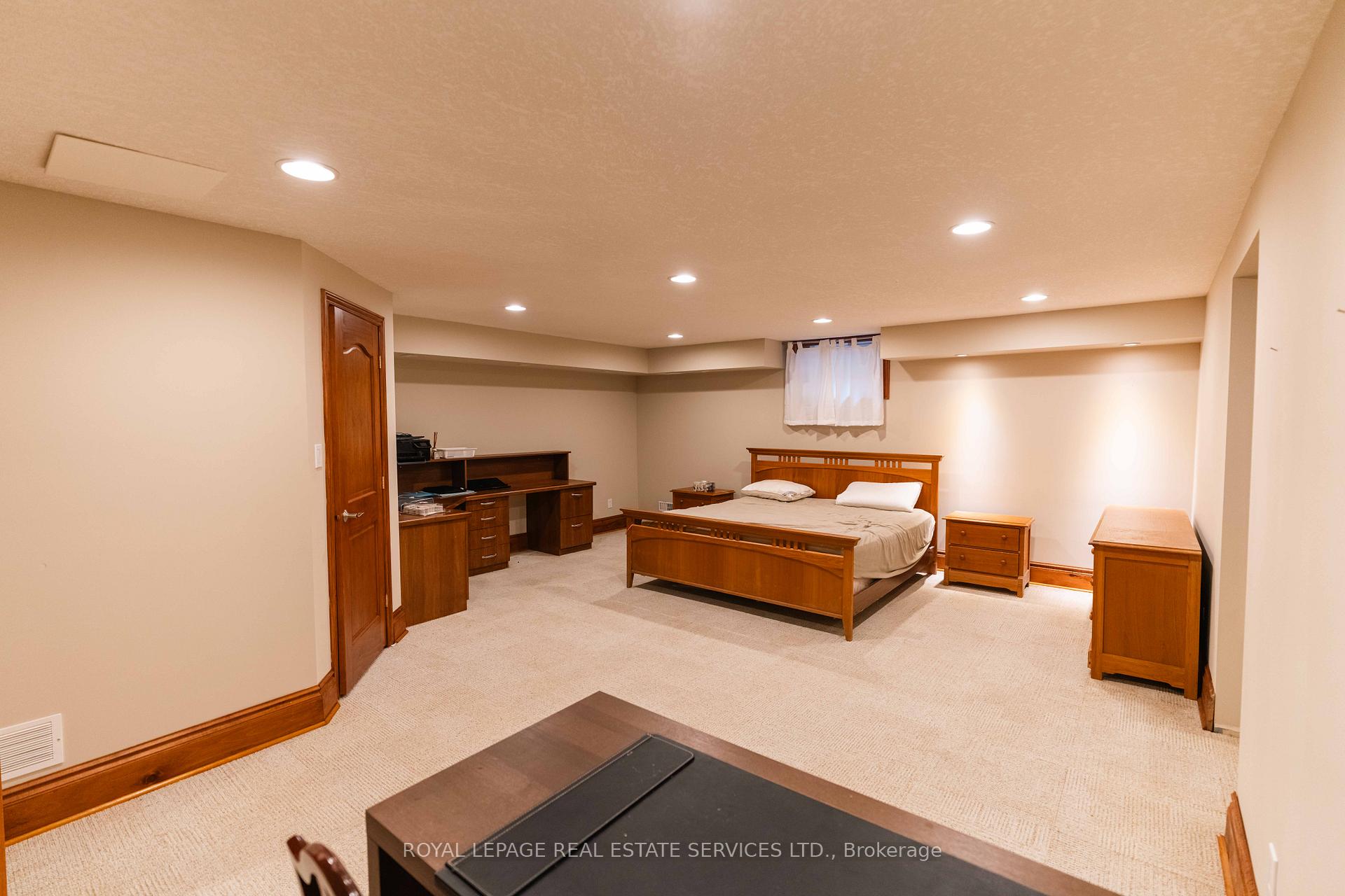 Photo 40 of 238 Wilderness Drive, Hamilton, Ancaster — HOMEH