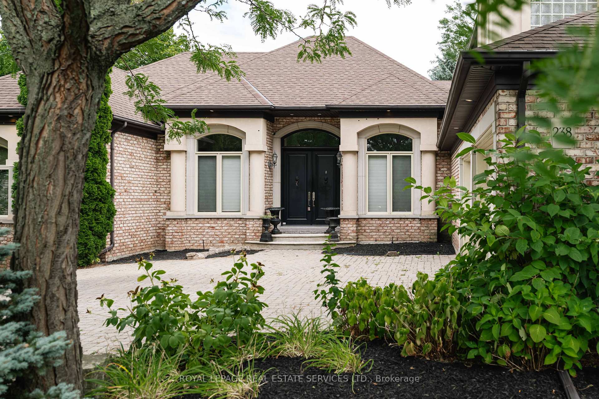 Photo 43 of 238 Wilderness Drive, Hamilton, Ancaster — HOMEH