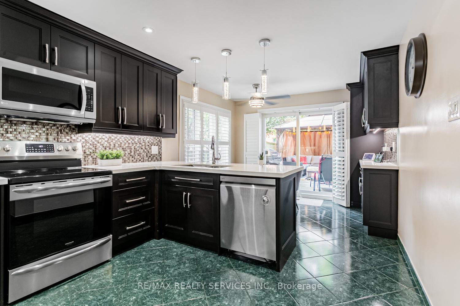 Photo 11 of 14 Nottingham Crescent, Brampton, Westgate — HOMEH