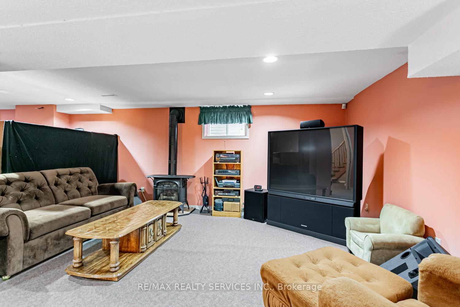 Photo 28 of 14 Nottingham Crescent, Brampton, Westgate — HOMEH