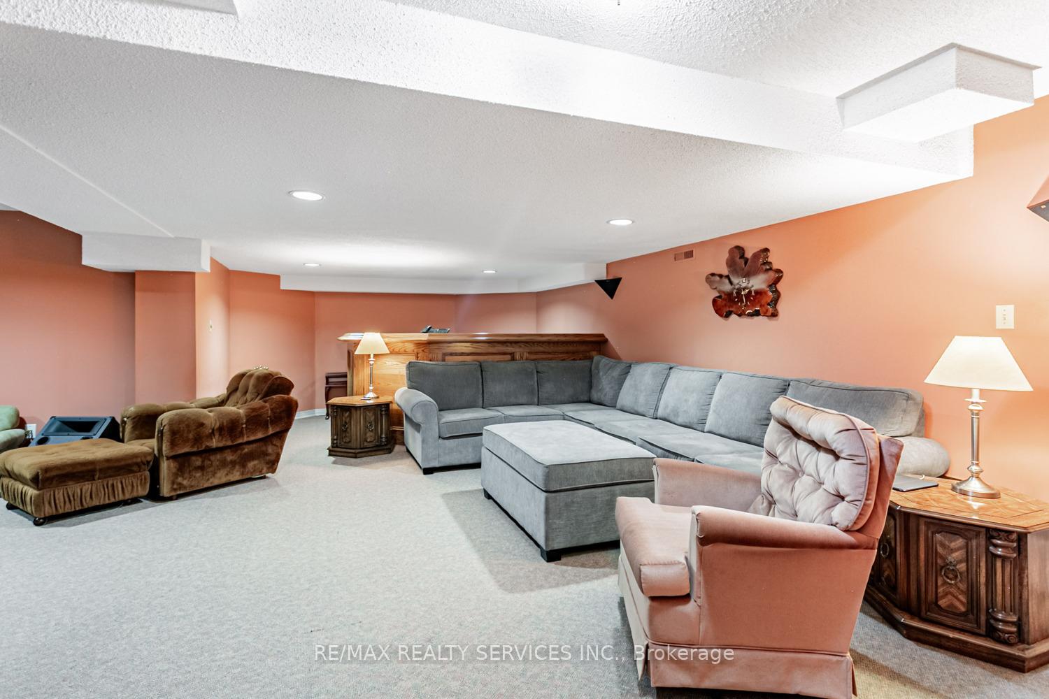 Photo 34 of 14 Nottingham Crescent, Brampton, Westgate — HOMEH