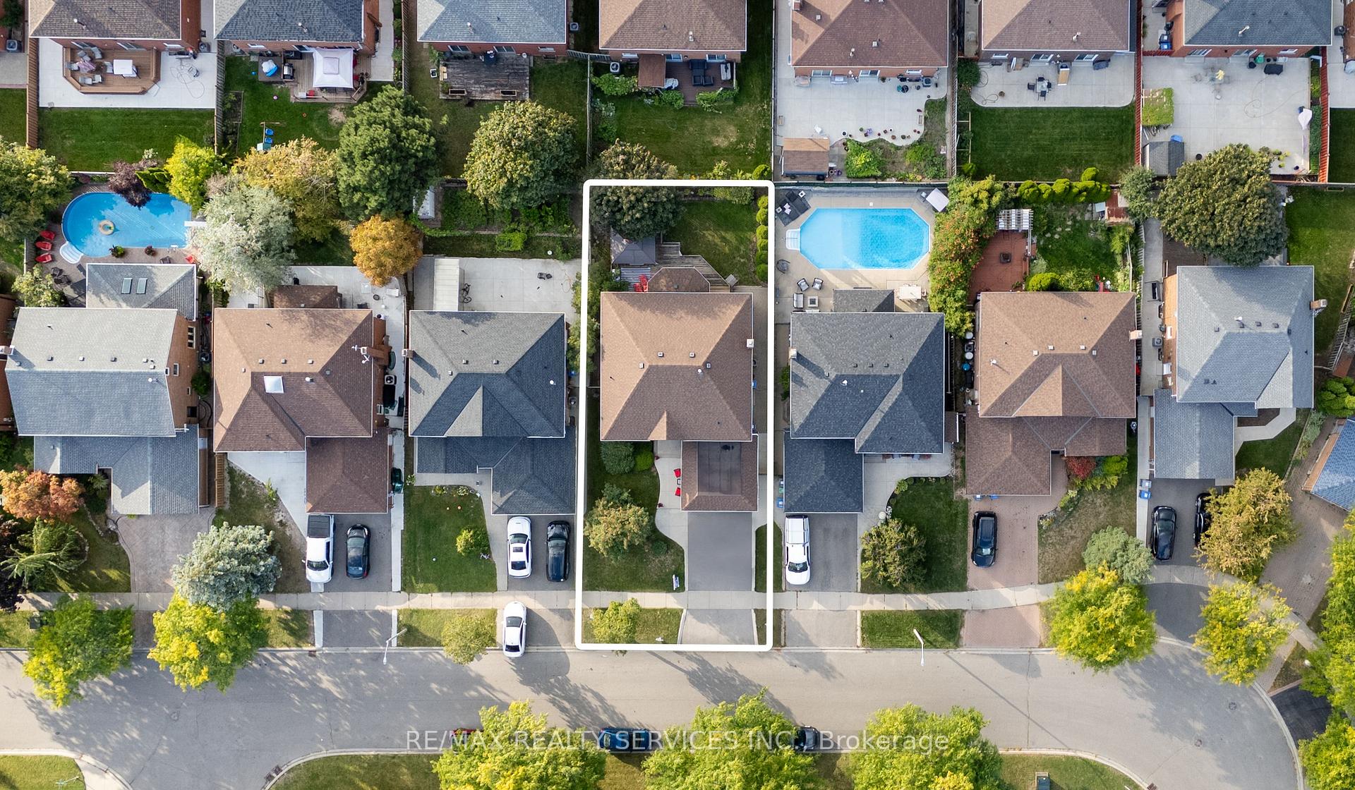 Photo 42 of 14 Nottingham Crescent, Brampton, Westgate — HOMEH