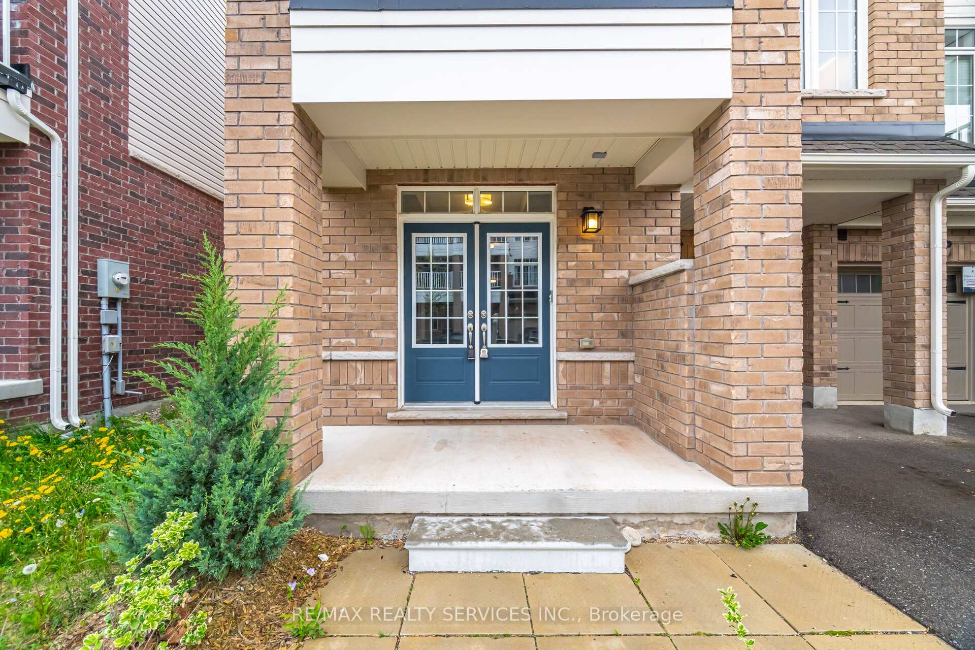 Photo 4 of Unit 56, 113 Hartley Avenue, Brant, Paris — HOMEH