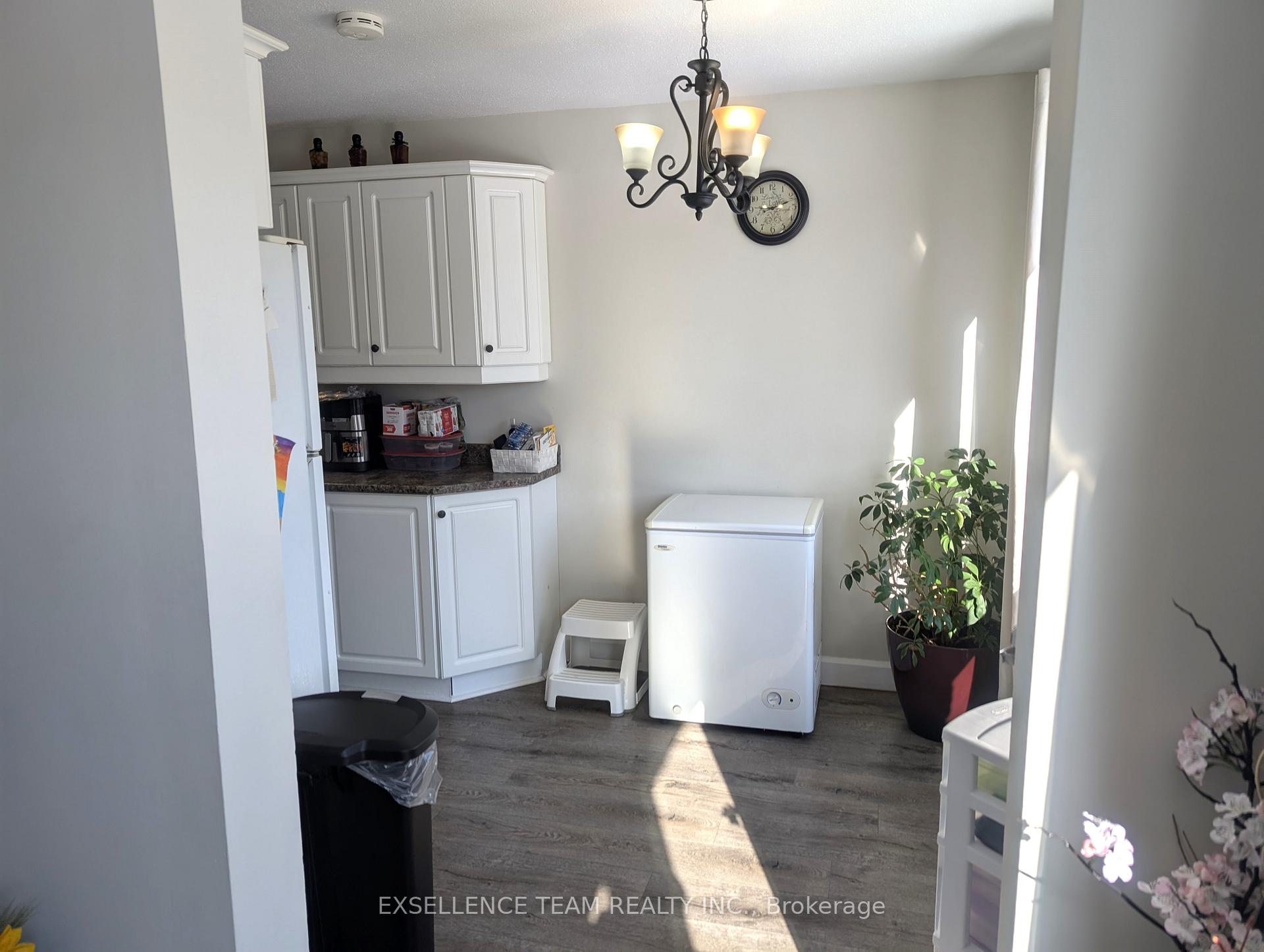Photo 5 of 753 Glengarry Boulevard, Cornwall — HOMEH