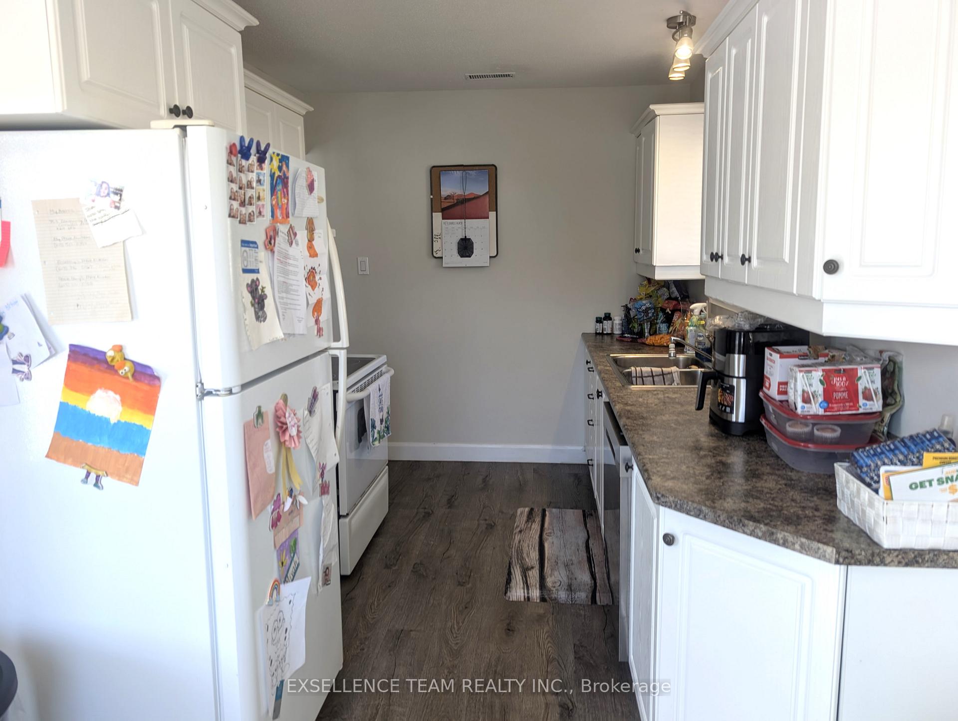 Photo 6 of 753 Glengarry Boulevard, Cornwall — HOMEH