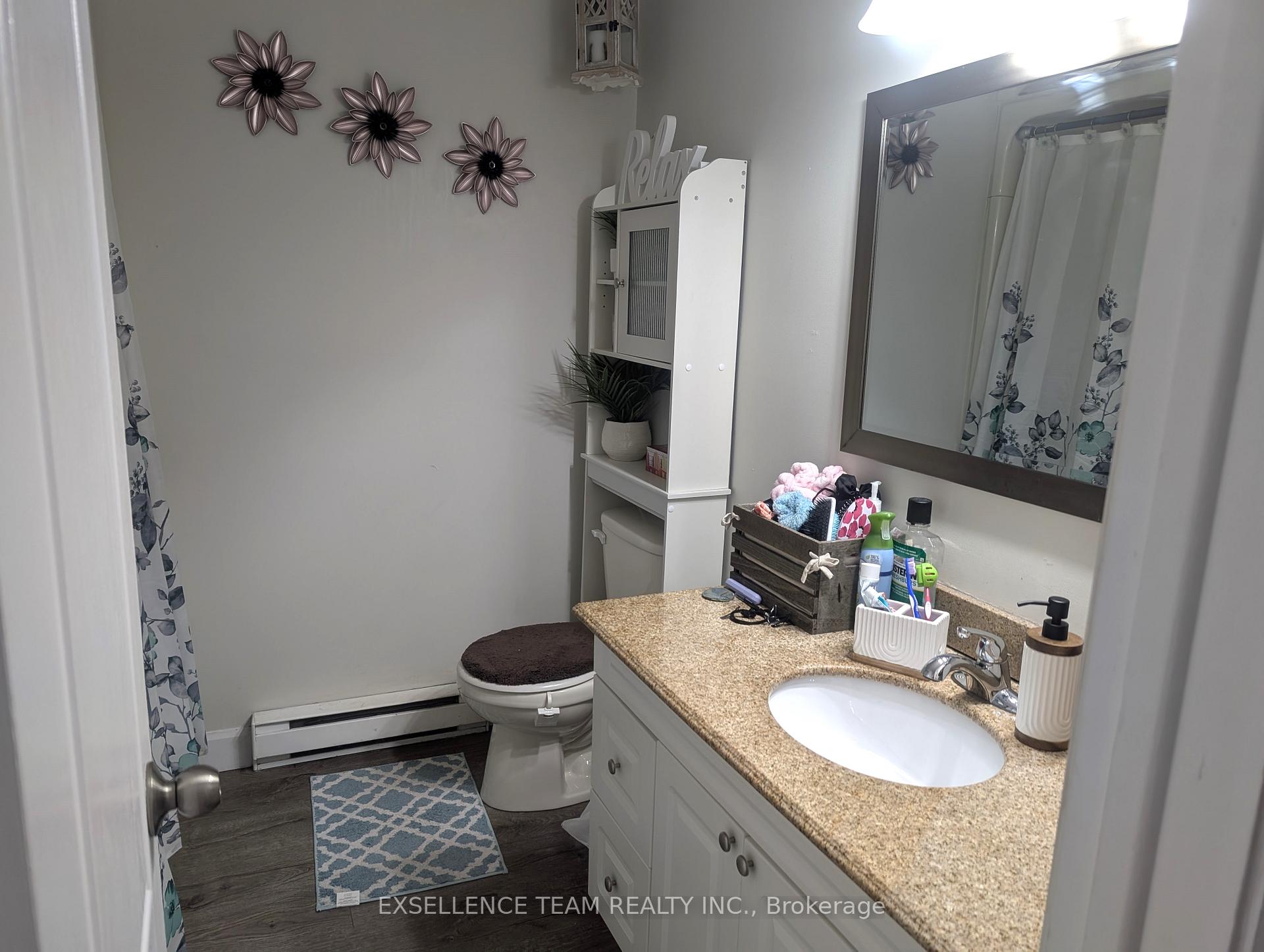 Photo 11 of 753 Glengarry Boulevard, Cornwall — HOMEH