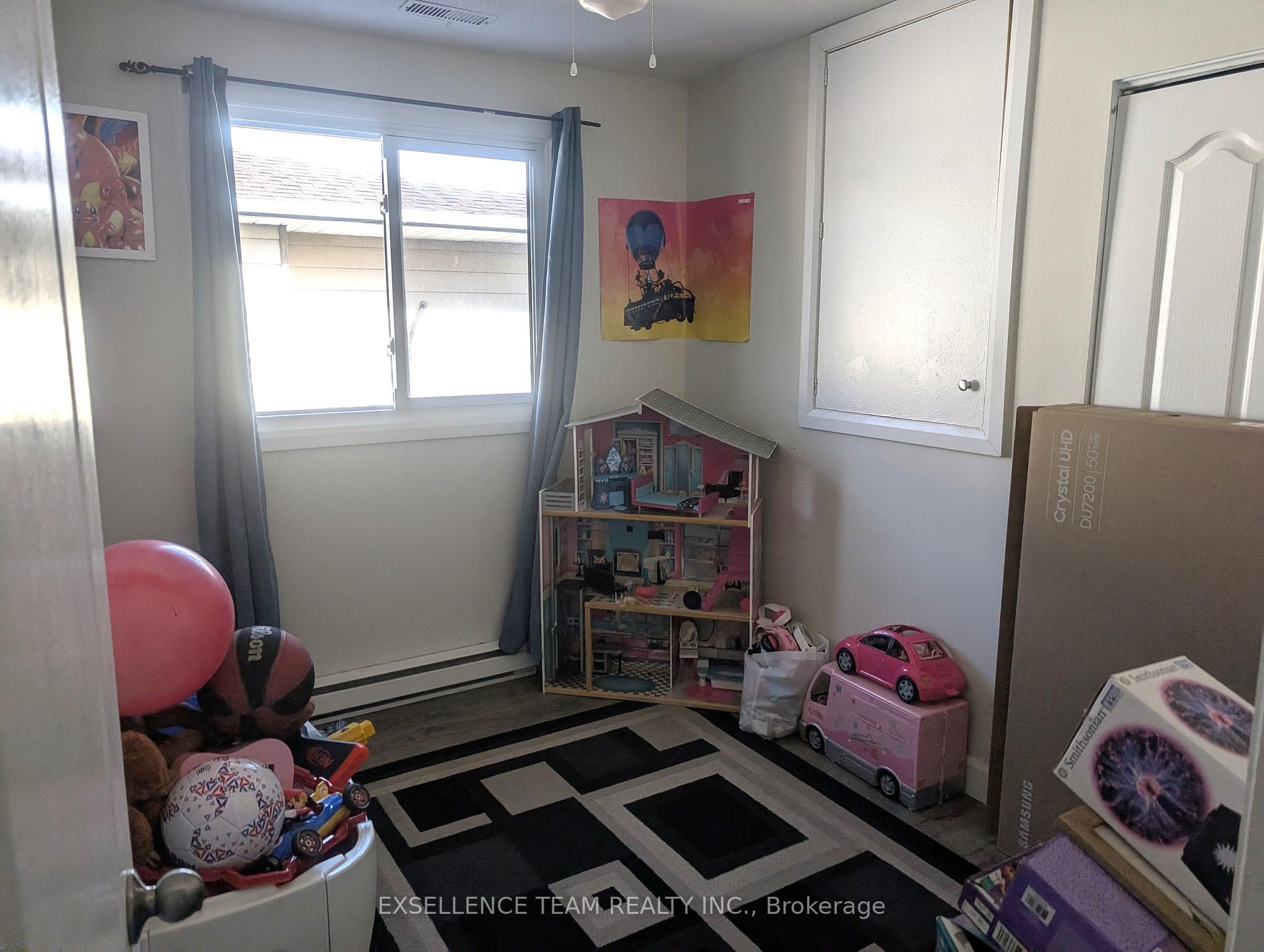 Photo 12 of 753 Glengarry Boulevard, Cornwall — HOMEH
