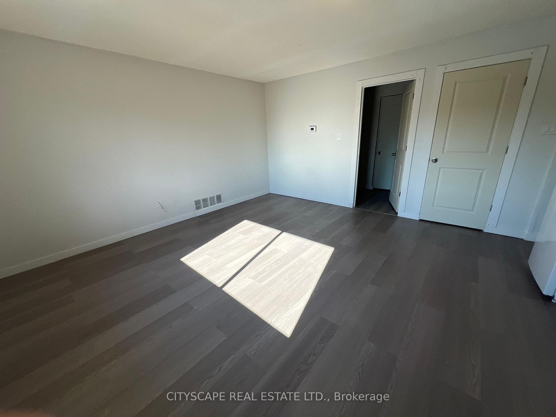 Photo 3 of Unit Studio 2, 207 Main Street, Wasaga Beach — HOMEH