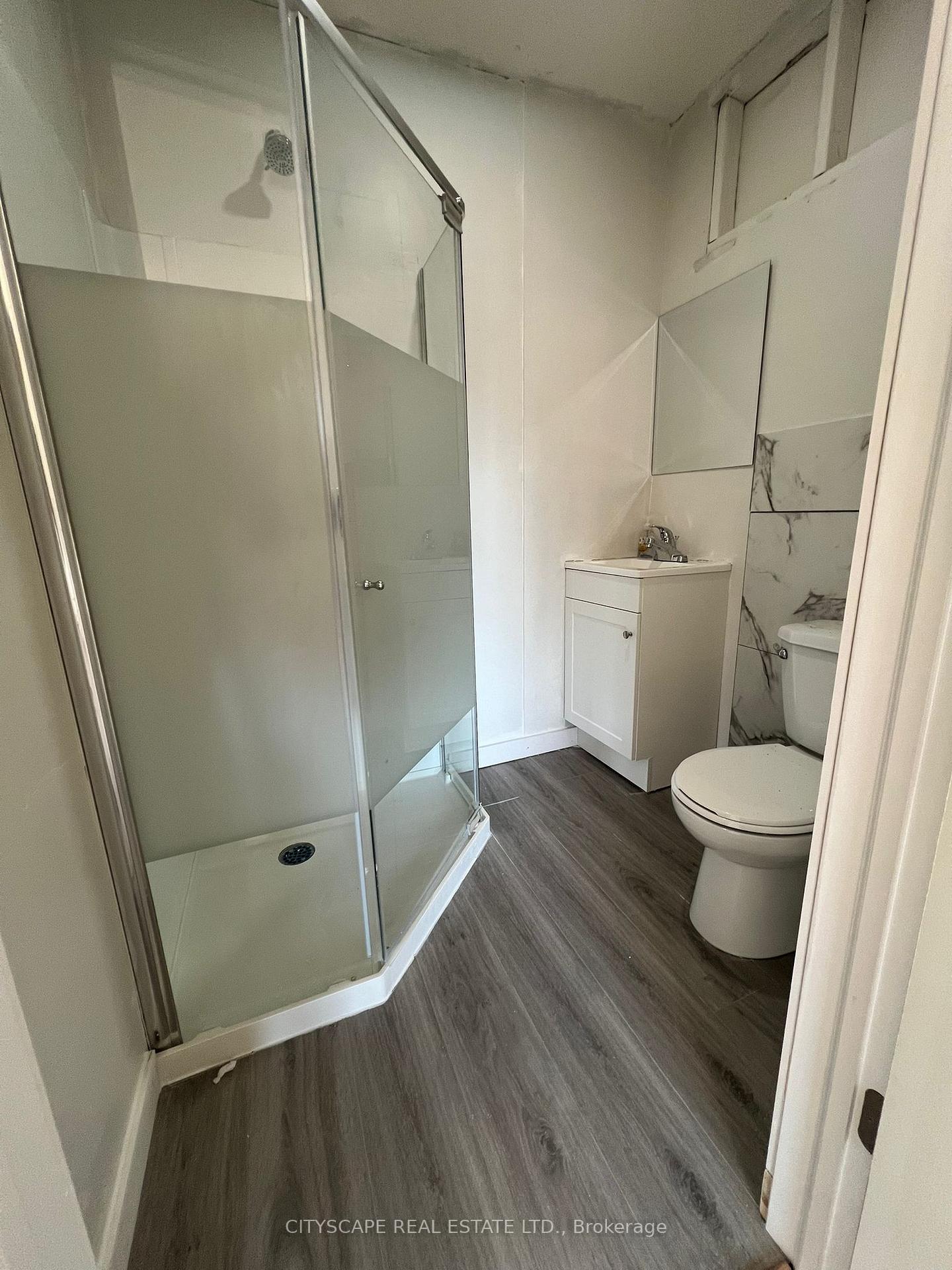 Photo 4 of Unit Studio 2, 207 Main Street, Wasaga Beach — HOMEH