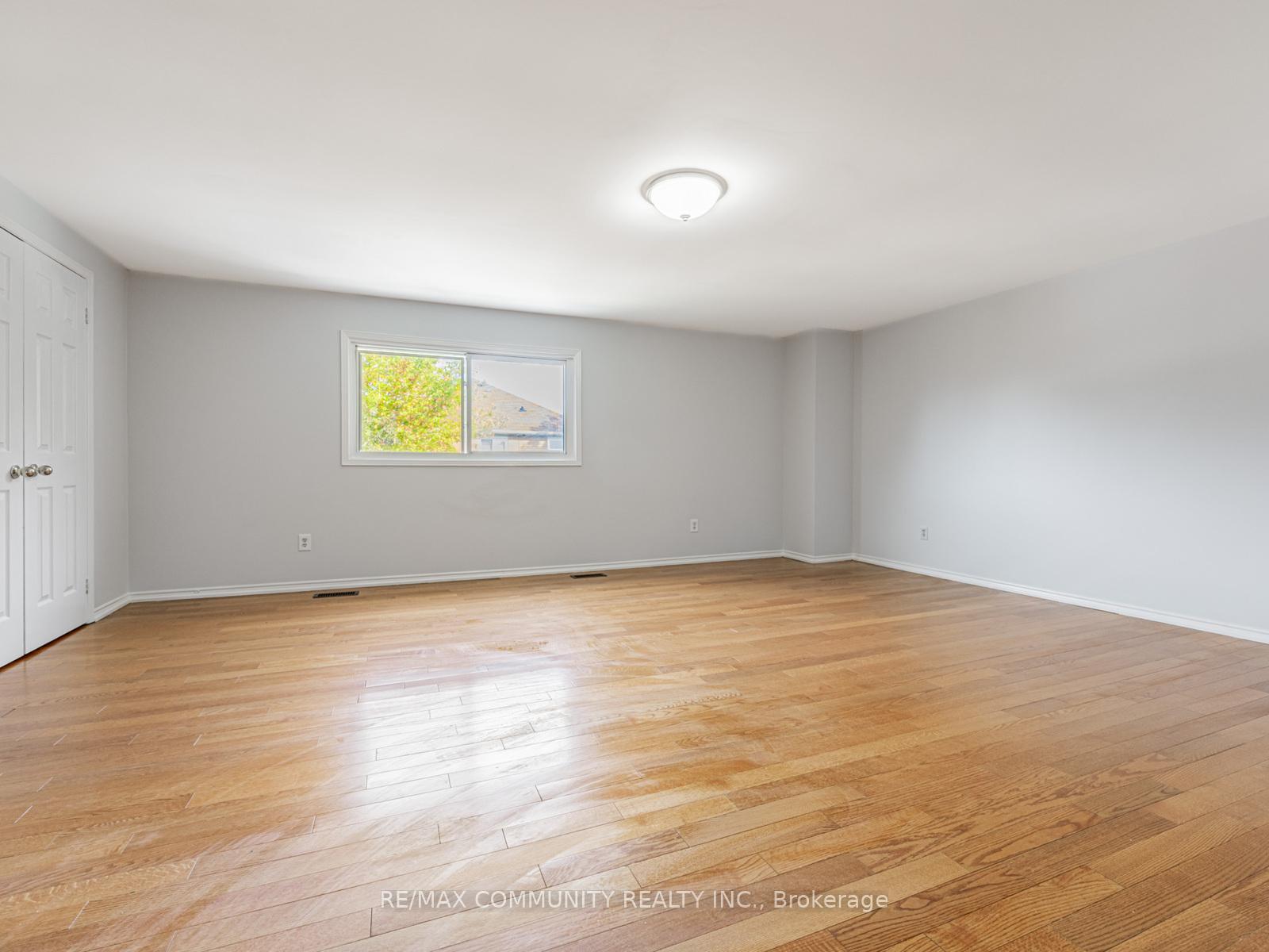 Photo 13 of 95 Ketchum Crescent, Markham, Middlefield — HOMEH