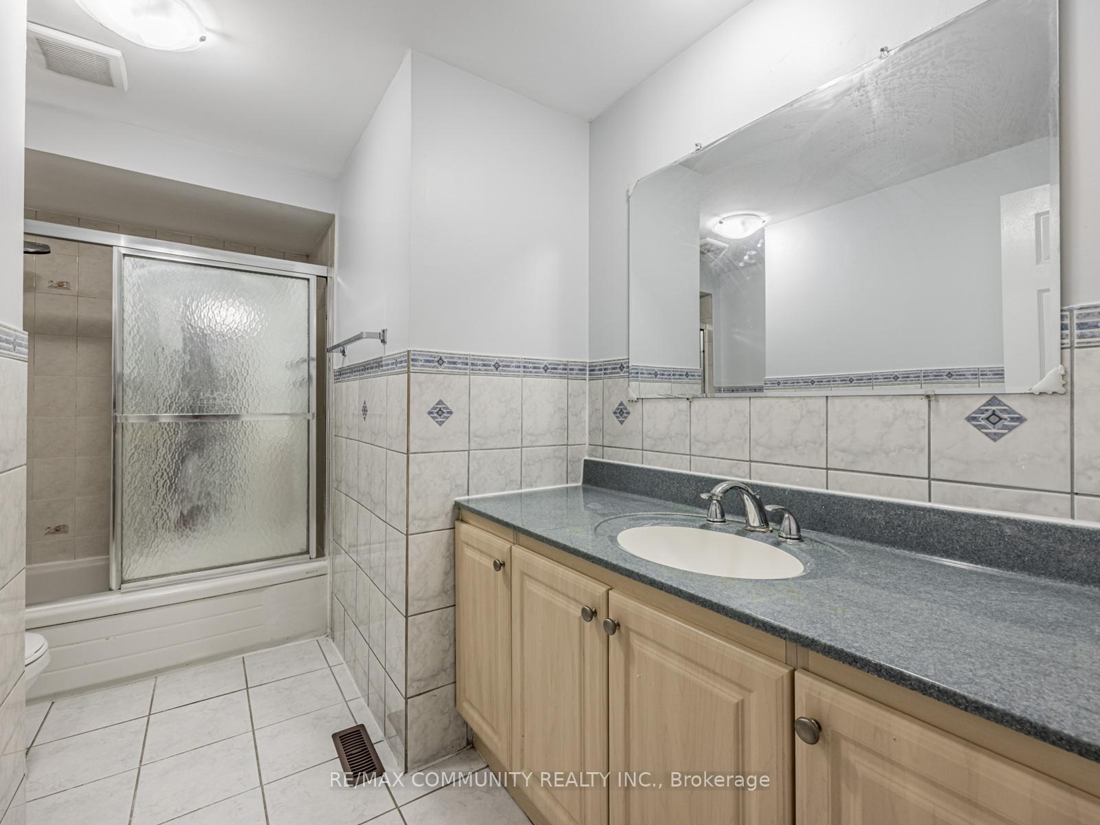 Photo 22 of 95 Ketchum Crescent, Markham, Middlefield — HOMEH