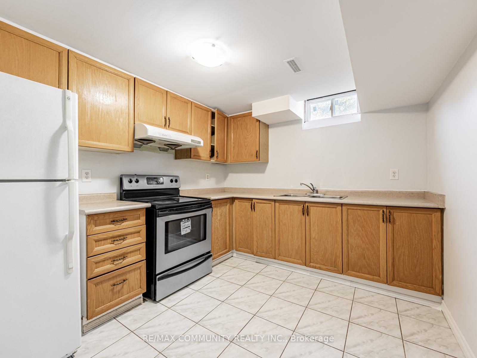 Photo 26 of 95 Ketchum Crescent, Markham, Middlefield — HOMEH
