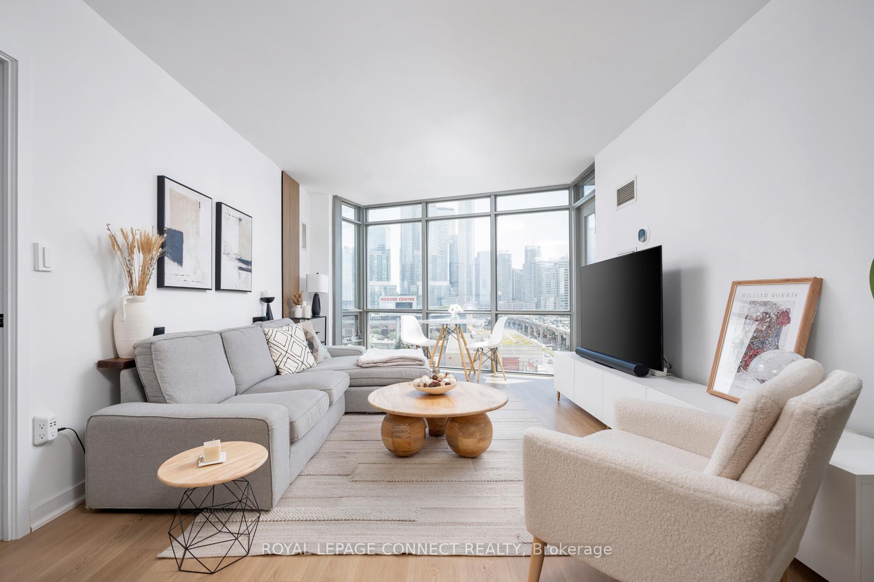 Photo 16 of Unit 901-UNF, 5 Mariner Terrace, Toronto, Waterfront Communities — HOMEH