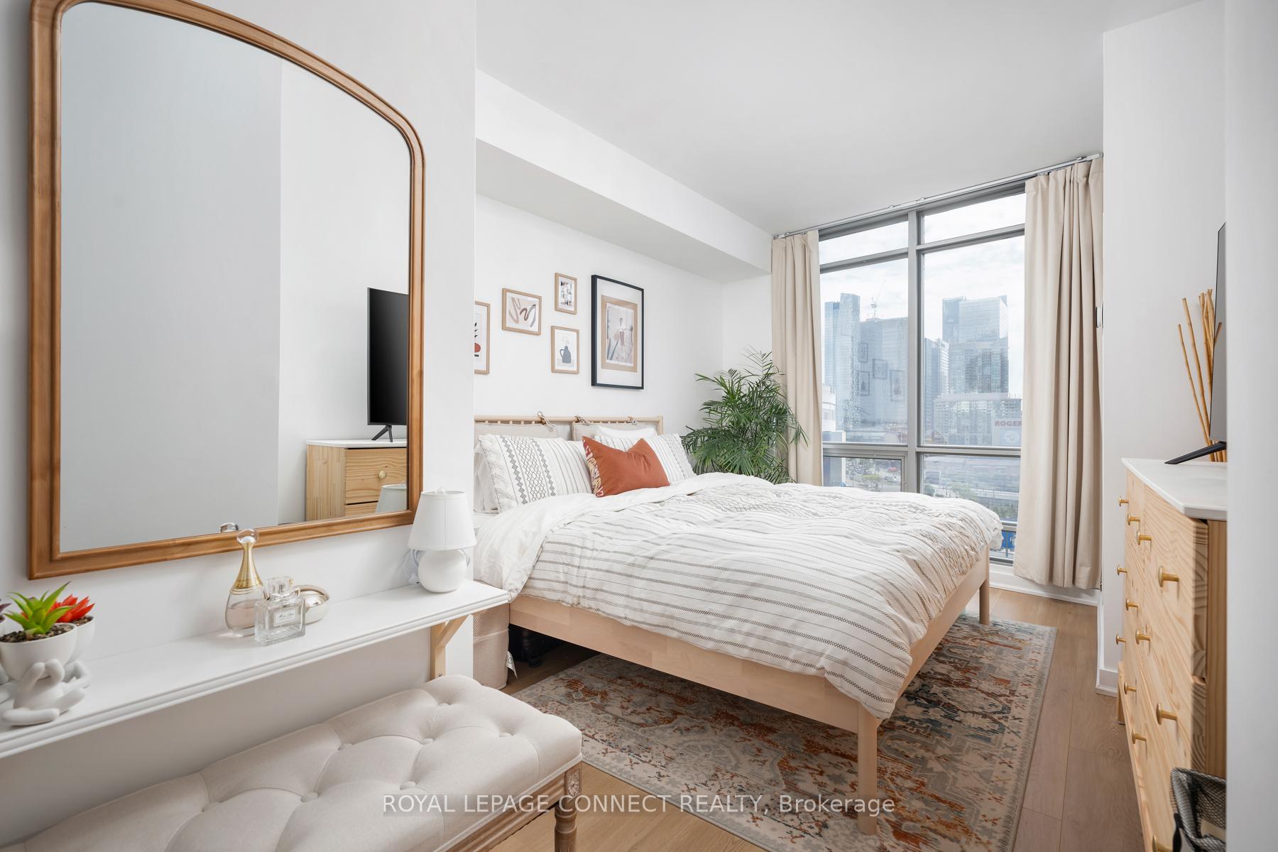 Photo 17 of Unit 901-UNF, 5 Mariner Terrace, Toronto, Waterfront Communities — HOMEH