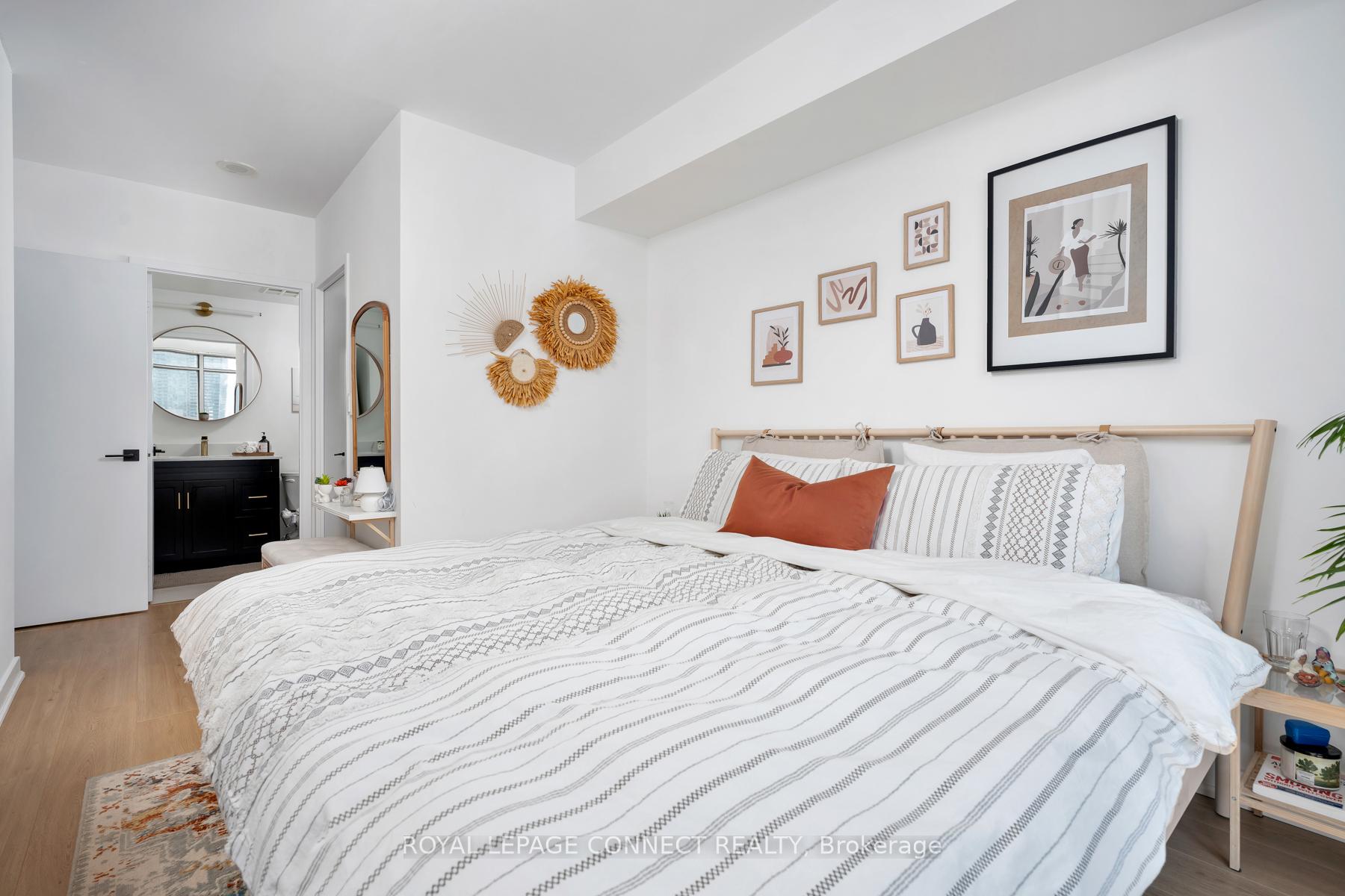 Photo 26 of Unit 901-UNF, 5 Mariner Terrace, Toronto, Waterfront Communities — HOMEH