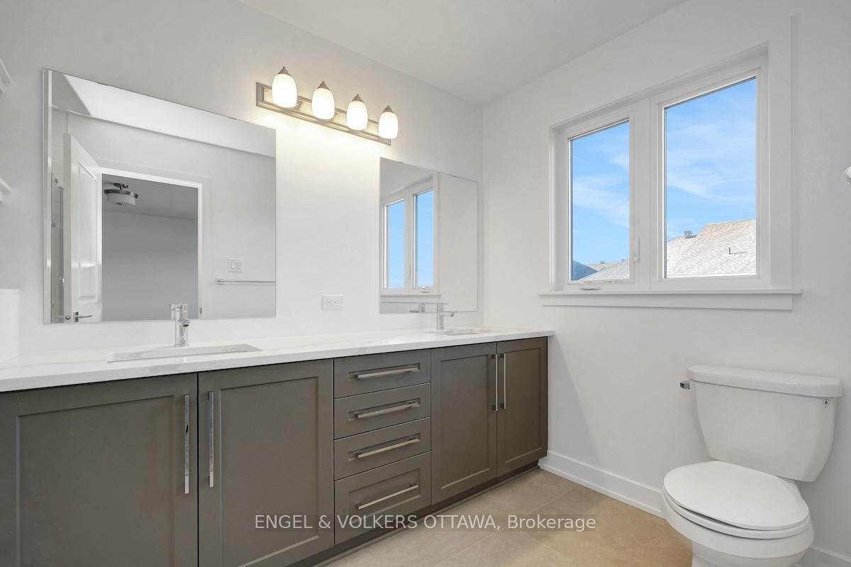Photo 34 of 95 San Felice Circle, Ottawa, Kanata - Emerald Meadows/Trailwest — HOMEH