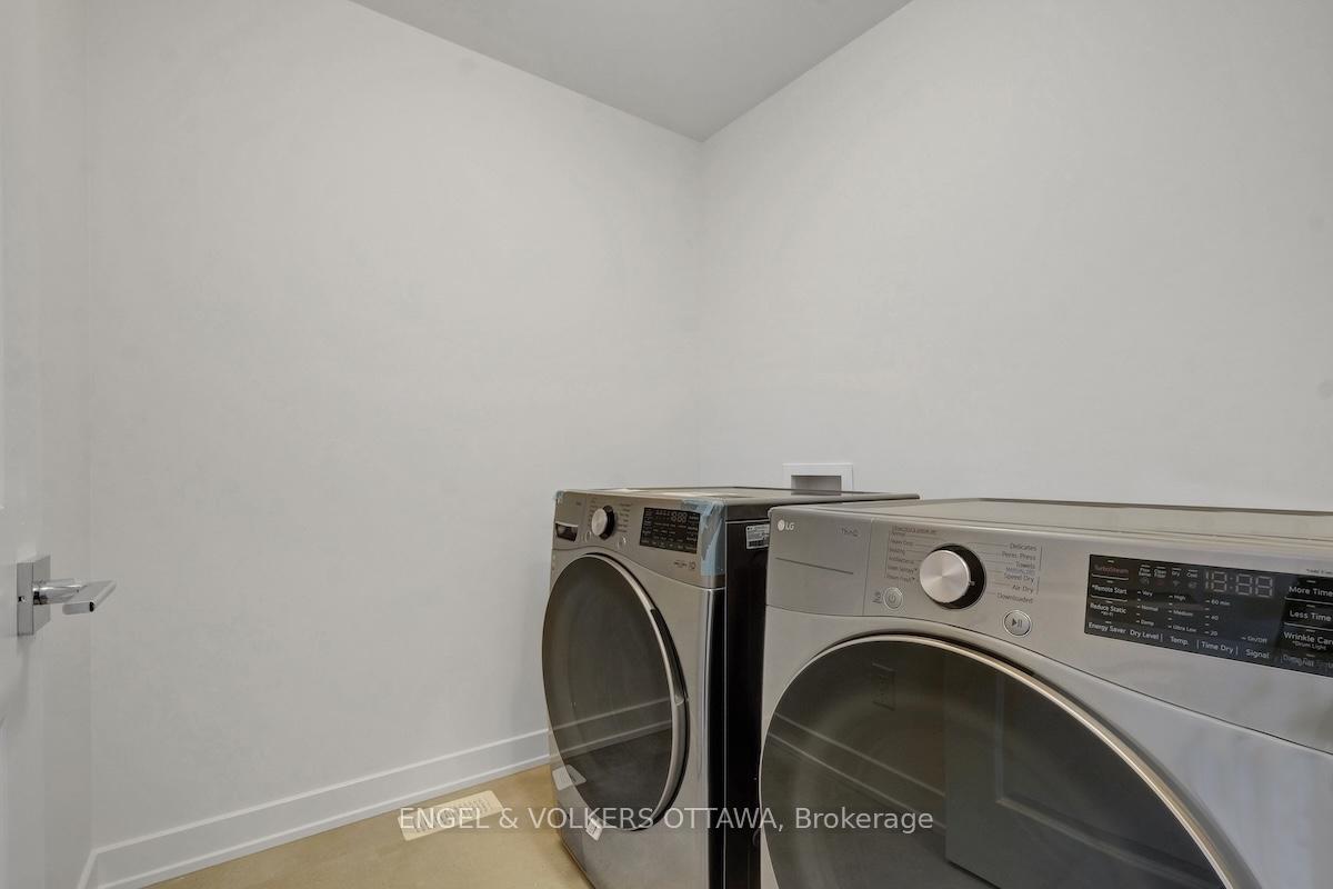 Photo 25 of 95 San Felice Circle, Ottawa, Kanata - Emerald Meadows/Trailwest — HOMEH