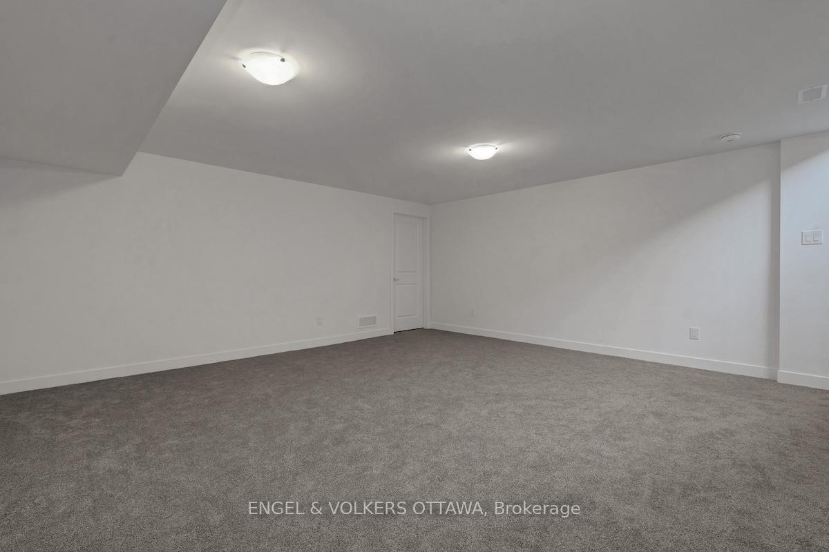 Photo 26 of 95 San Felice Circle, Ottawa, Kanata - Emerald Meadows/Trailwest — HOMEH