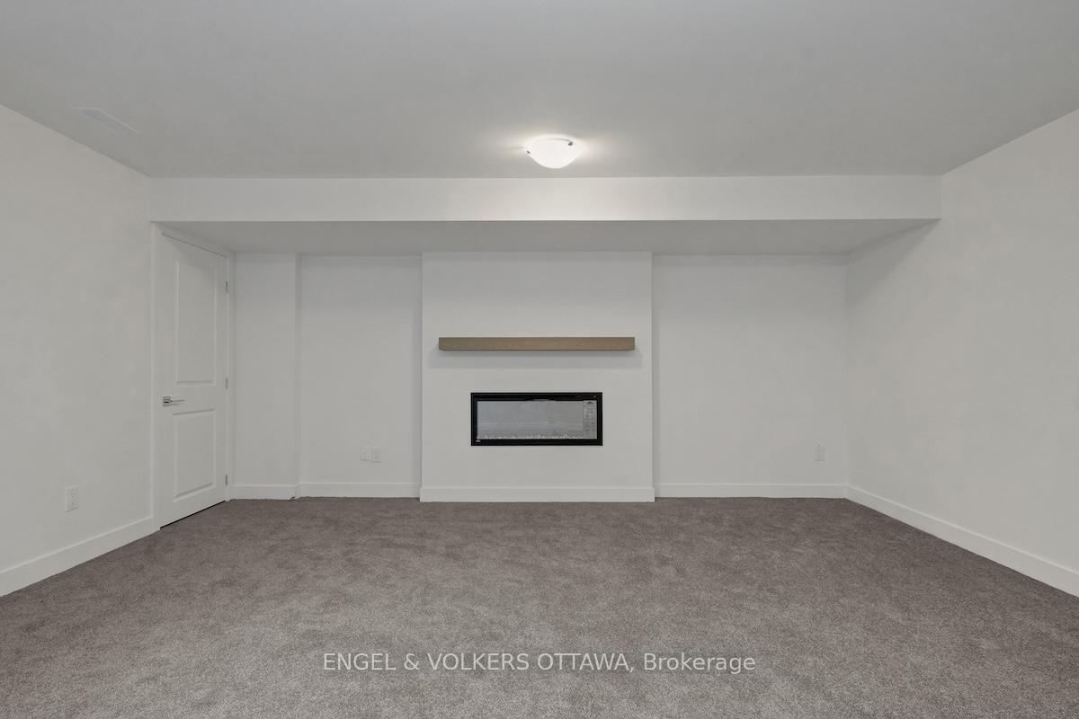 Photo 31 of 95 San Felice Circle, Ottawa, Kanata - Emerald Meadows/Trailwest — HOMEH