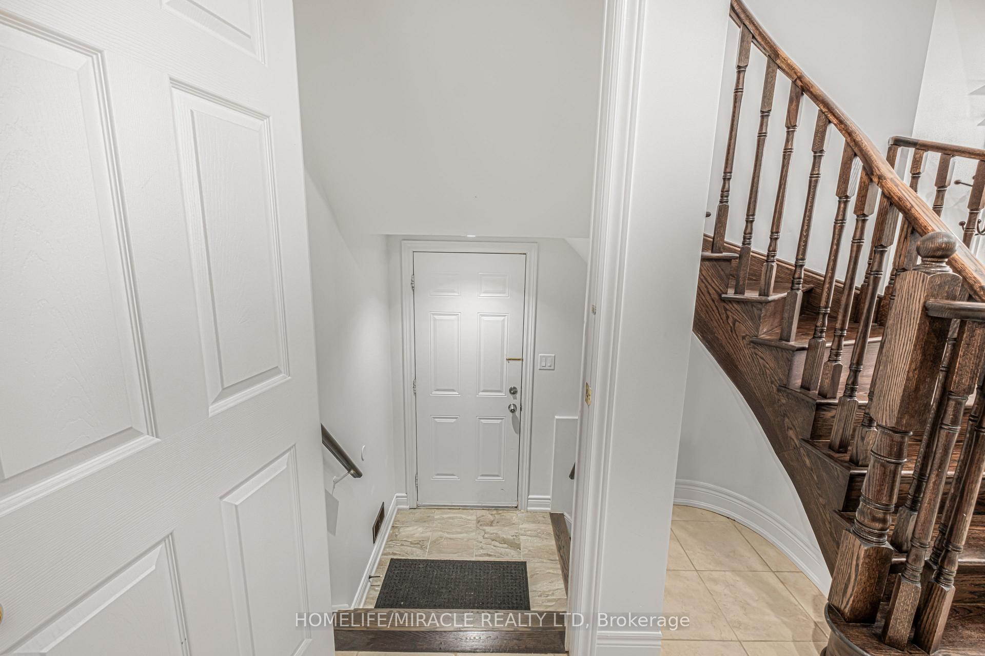 Photo 49 of 5 Meltwater Crescent, Brampton, Bram East — HOMEH