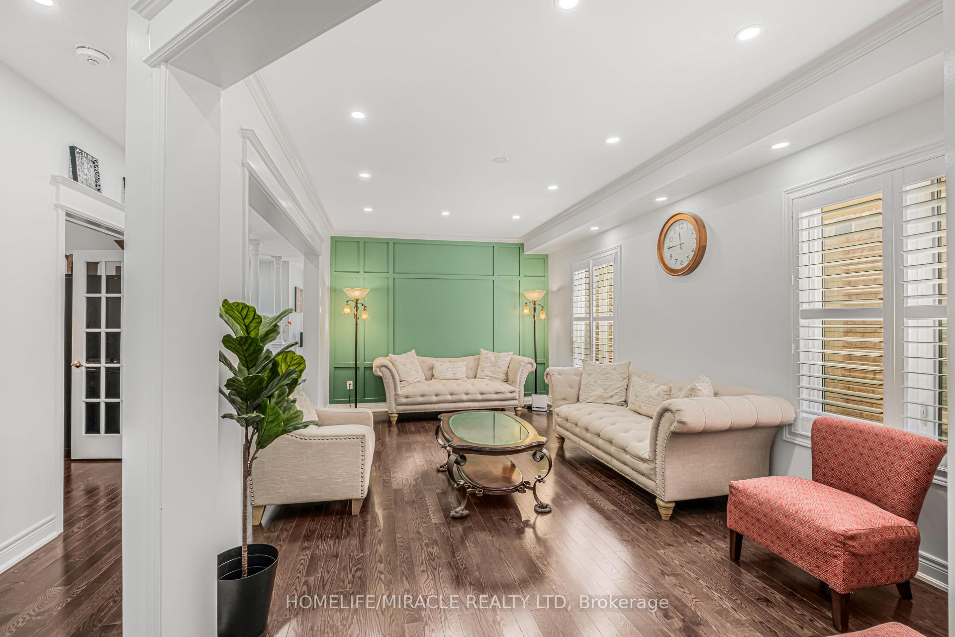 Photo 2 of 5 Meltwater Crescent, Brampton, Bram East — HOMEH
