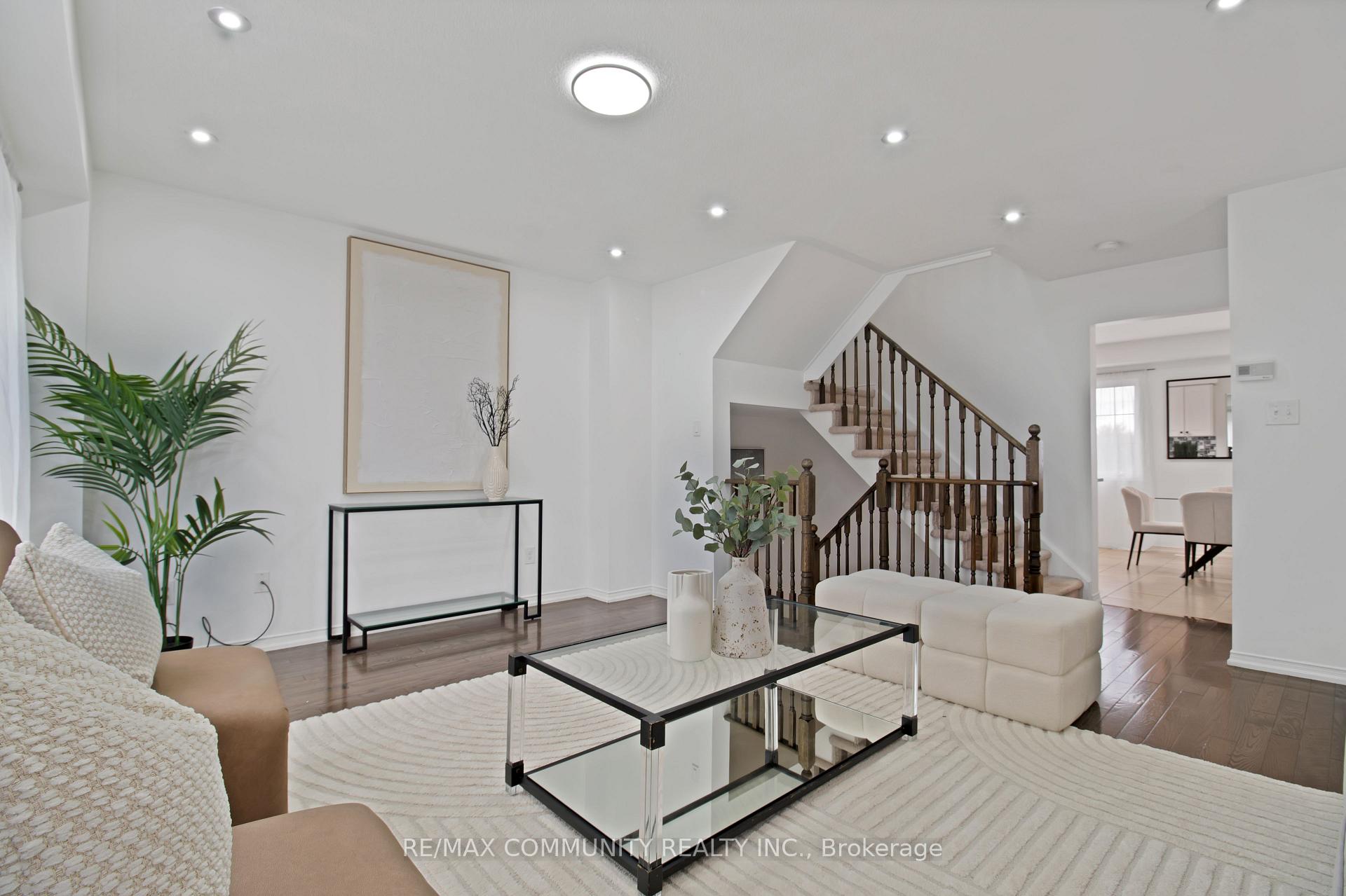 Photo 1 of 431 Rossland Road E, Ajax, Northeast Ajax — HOMEH