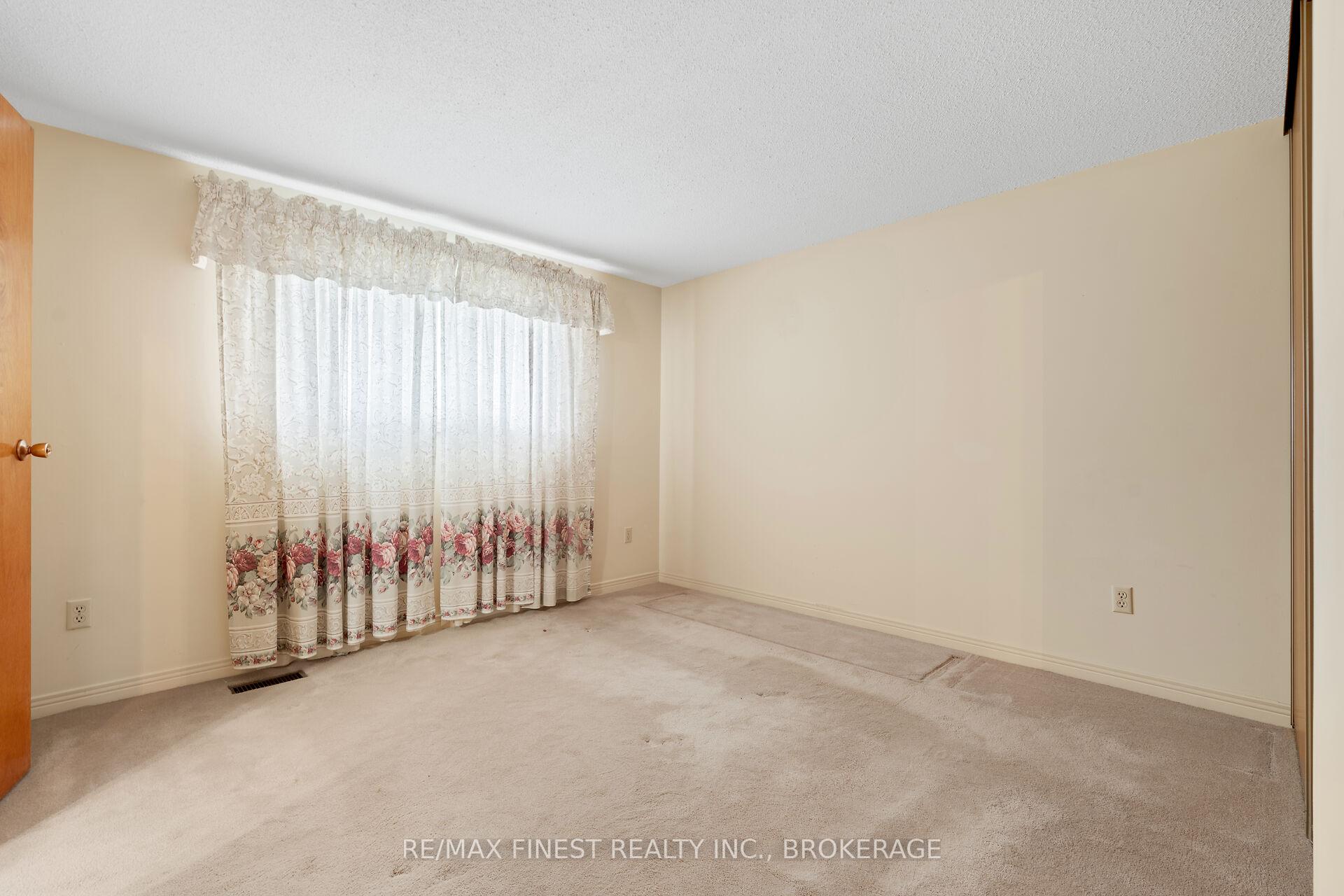 Photo 22 of 32 Bonny Lane, Kingston, Kingston East (Incl Barret Crt) — HOMEH