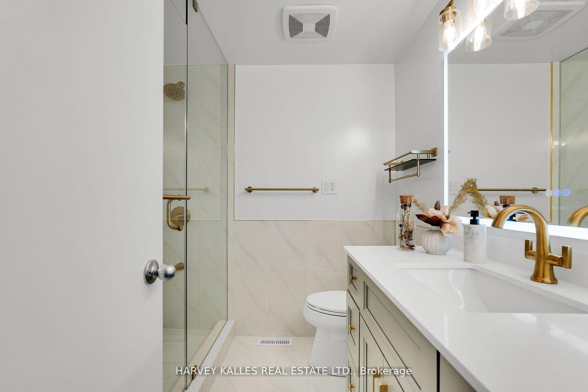 Photo 6 of 36 Aberfeldy Crescent, Markham, German Mills — HOMEH