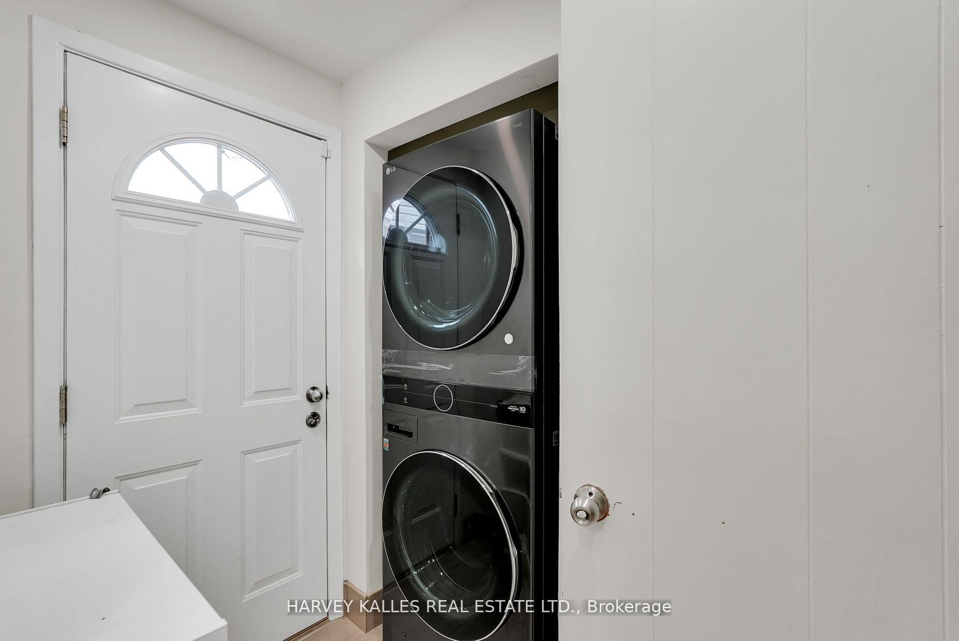 Photo 14 of 36 Aberfeldy Crescent, Markham, German Mills — HOMEH
