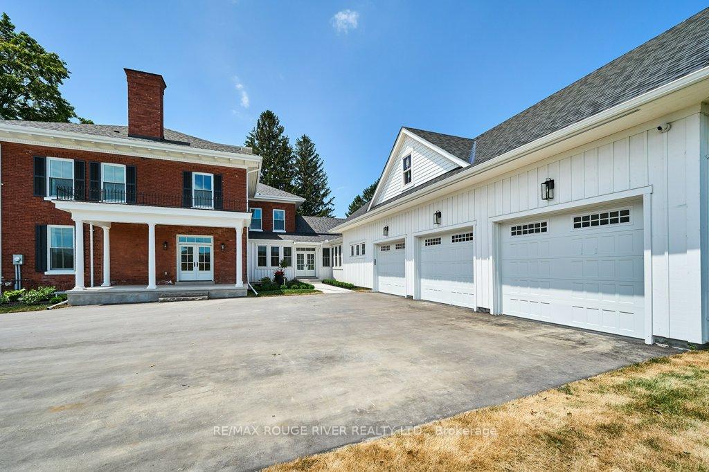 Photo 6 of 145 Belmont Drive, Clarington, Newcastle — HOMEH