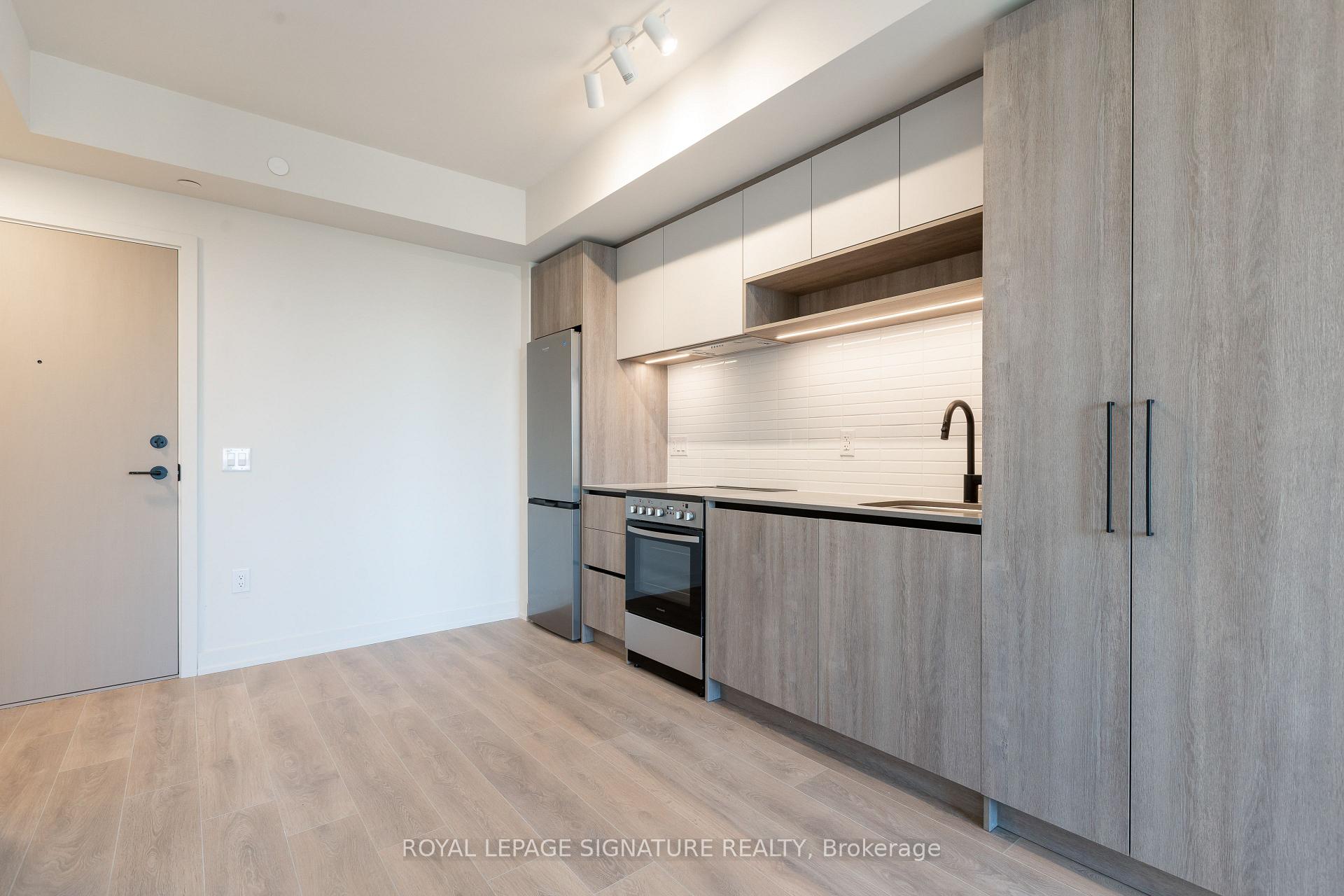 Photo 11 of Unit 1409, 181 Sterling Rd, Toronto, Dufferin Grove — HOMEH