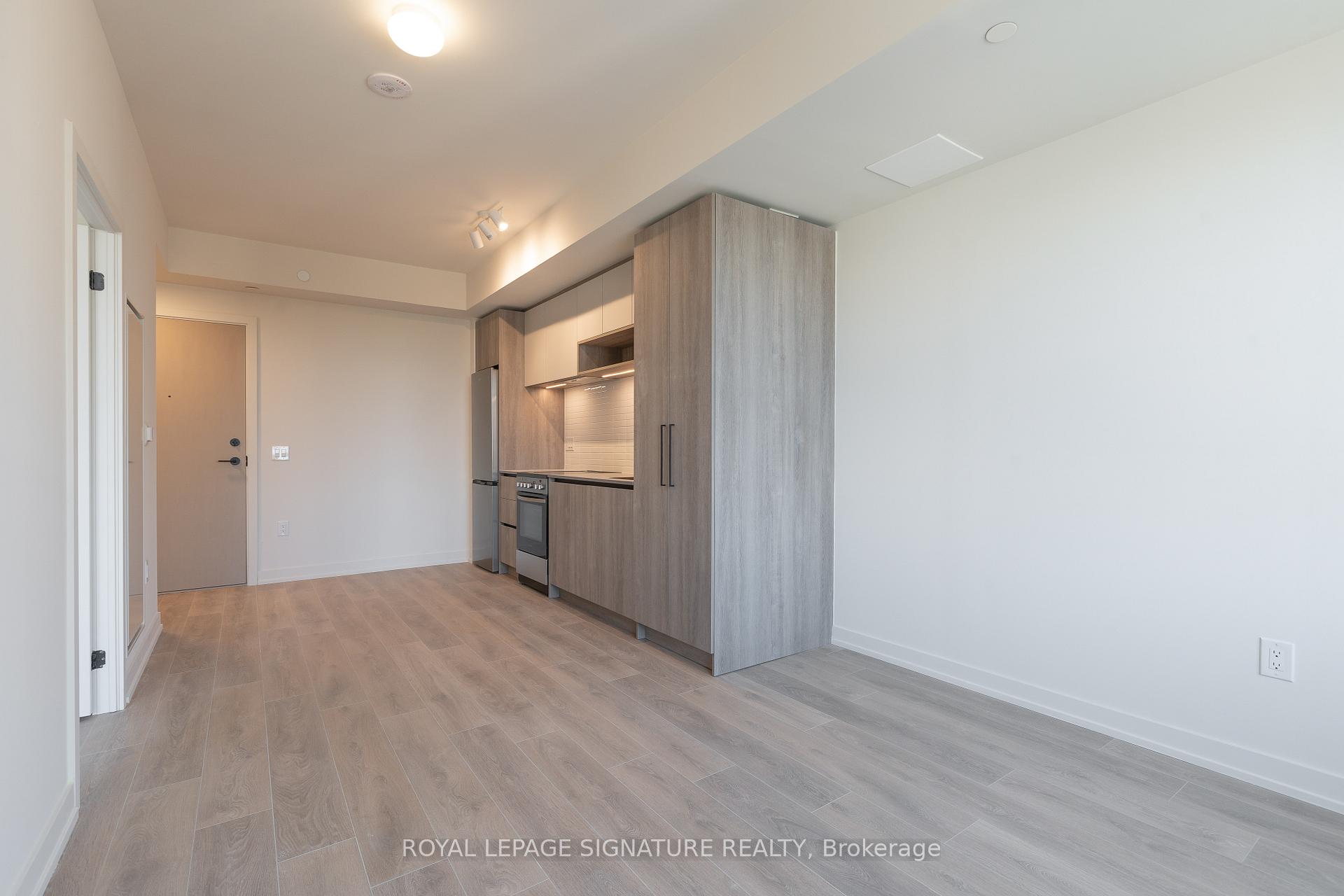 Photo 3 of Unit 1409, 181 Sterling Rd, Toronto, Dufferin Grove — HOMEH