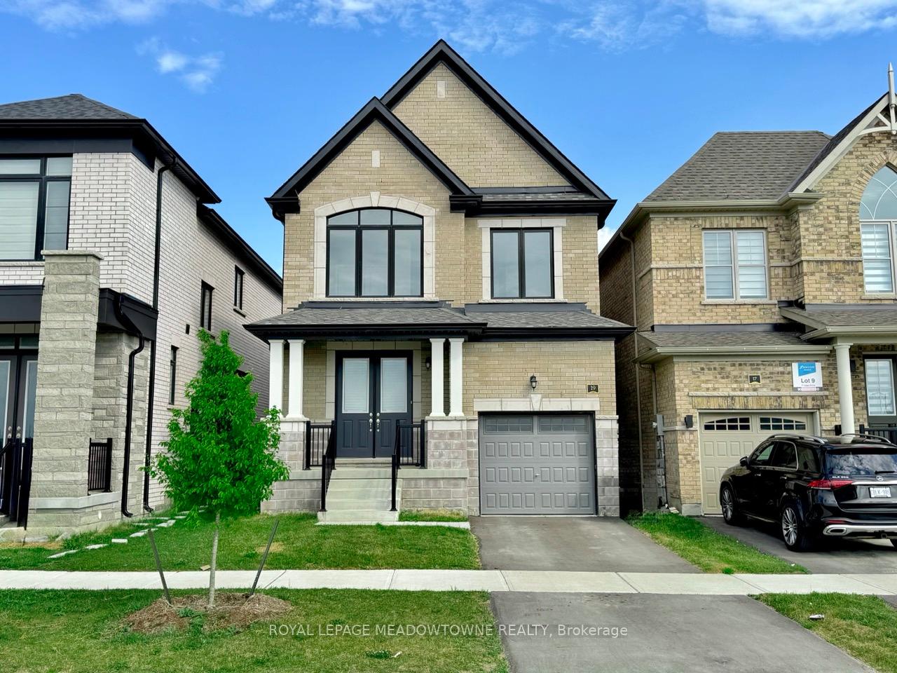 Photo 1 of 19 Lippa Drive, Caledon, Rural Caledon — HOMEH
