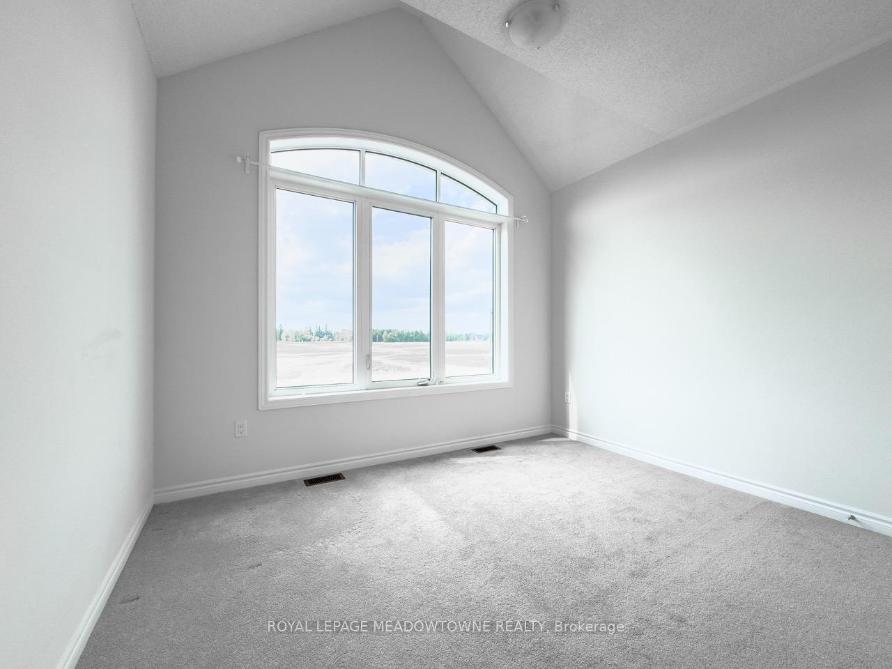 Photo 5 of 19 Lippa Drive, Caledon, Rural Caledon — HOMEH