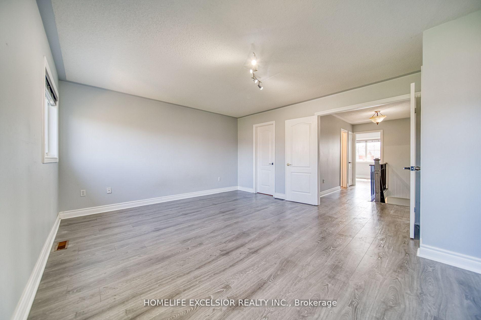Photo 30 of 268 America Avenue, Vaughan, Maple — HOMEH