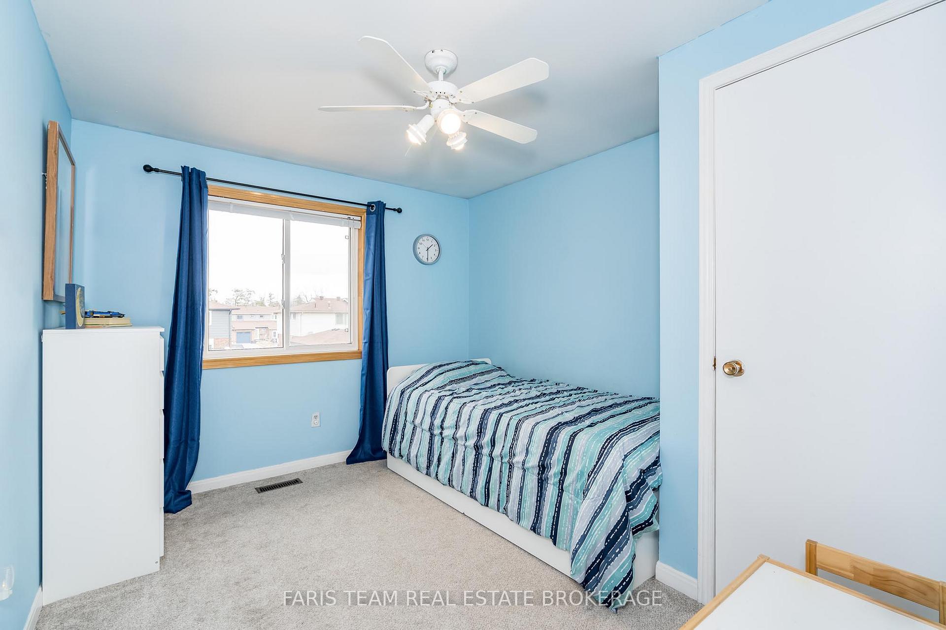 Photo 11 of 9 Christie Crescent, Barrie, Letitia Heights — HOMEH