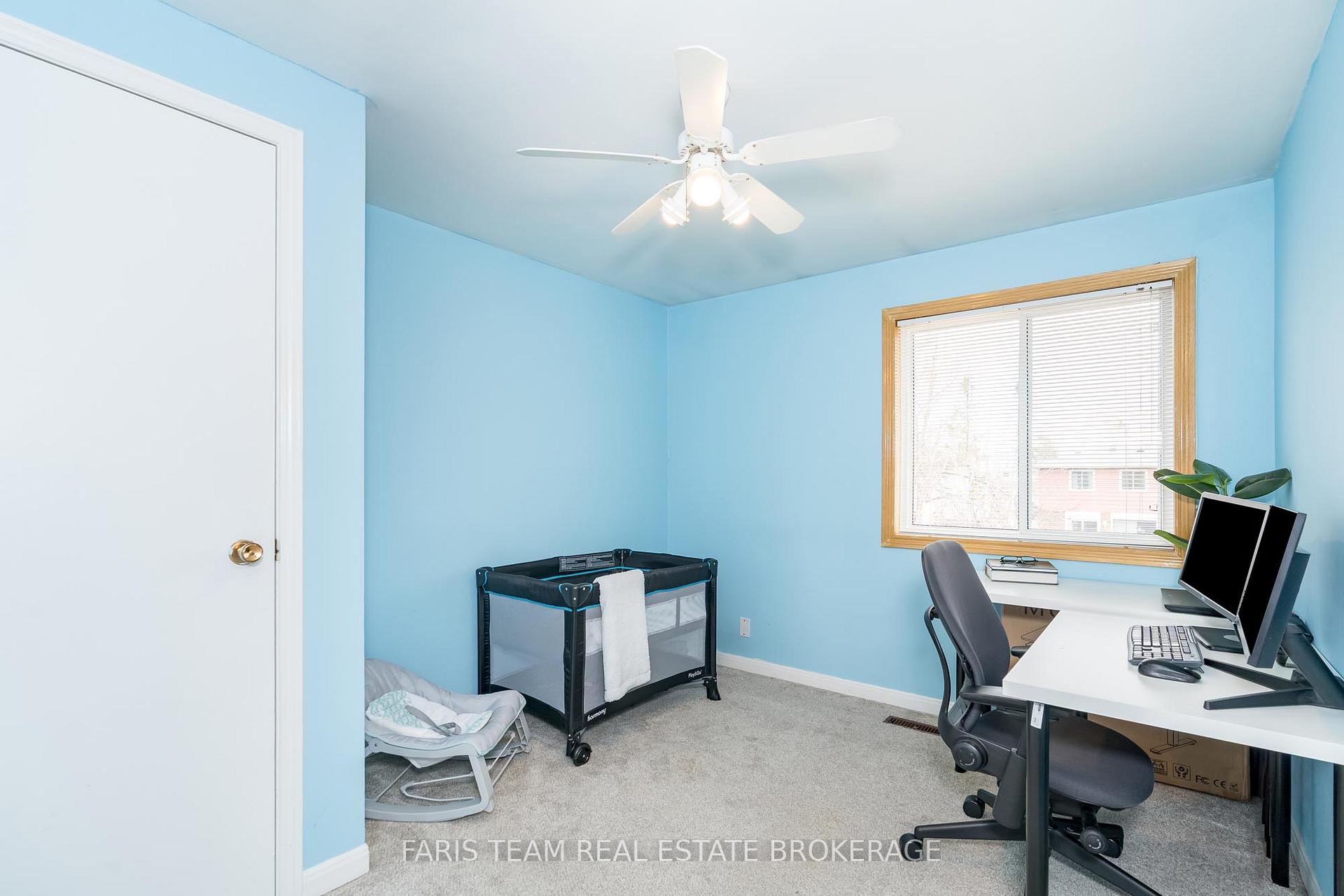 Photo 12 of 9 Christie Crescent, Barrie, Letitia Heights — HOMEH