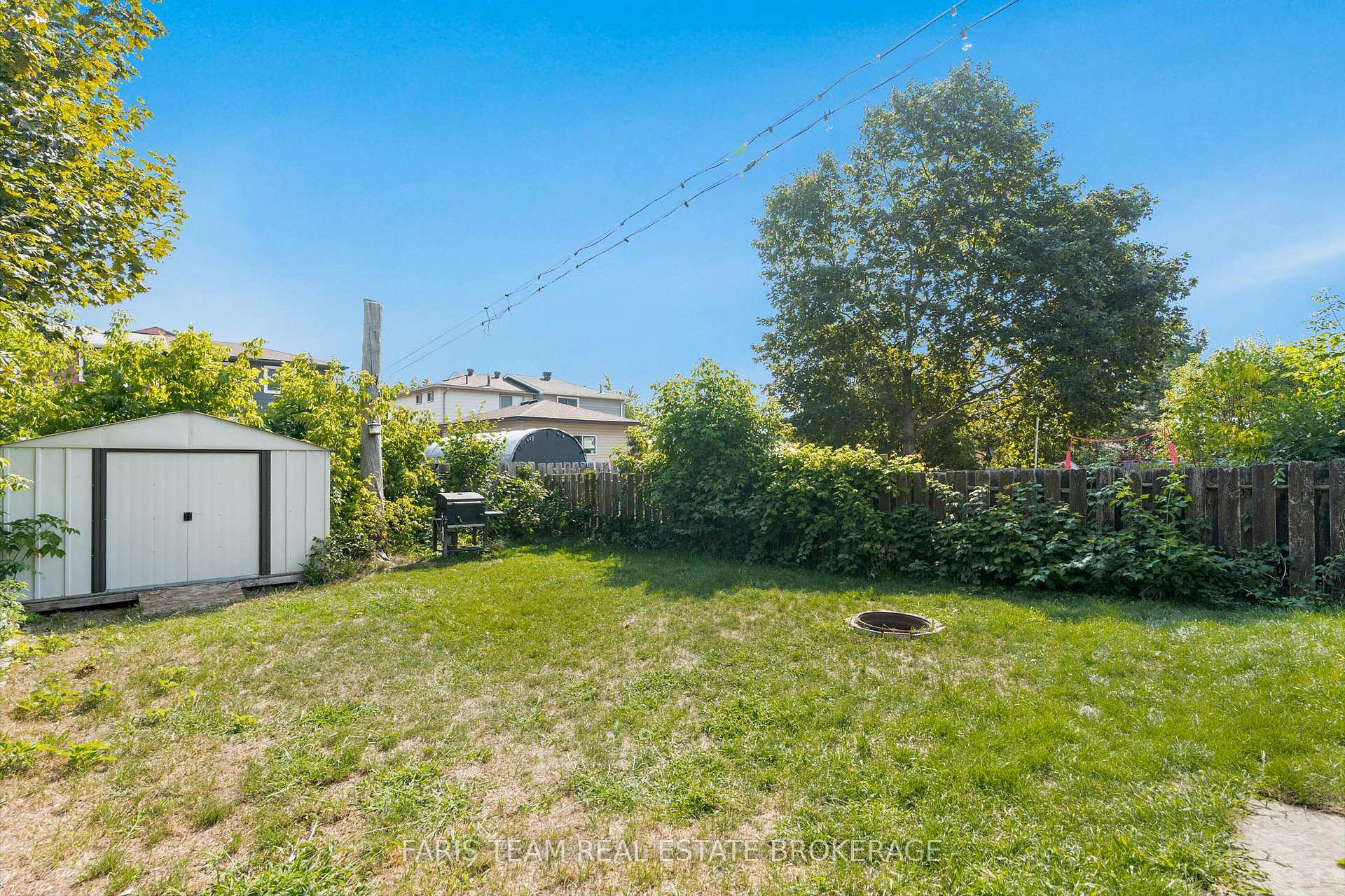 Photo 20 of 9 Christie Crescent, Barrie, Letitia Heights — HOMEH