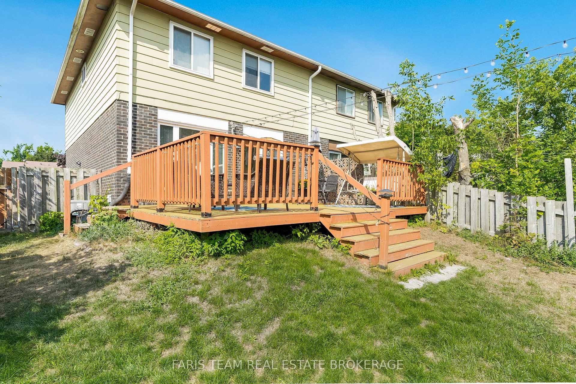 Photo 21 of 9 Christie Crescent, Barrie, Letitia Heights — HOMEH