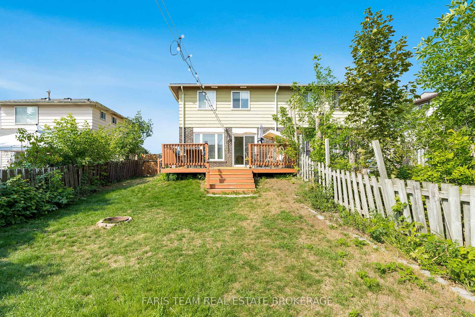 Photo 23 of 9 Christie Crescent, Barrie, Letitia Heights — HOMEH
