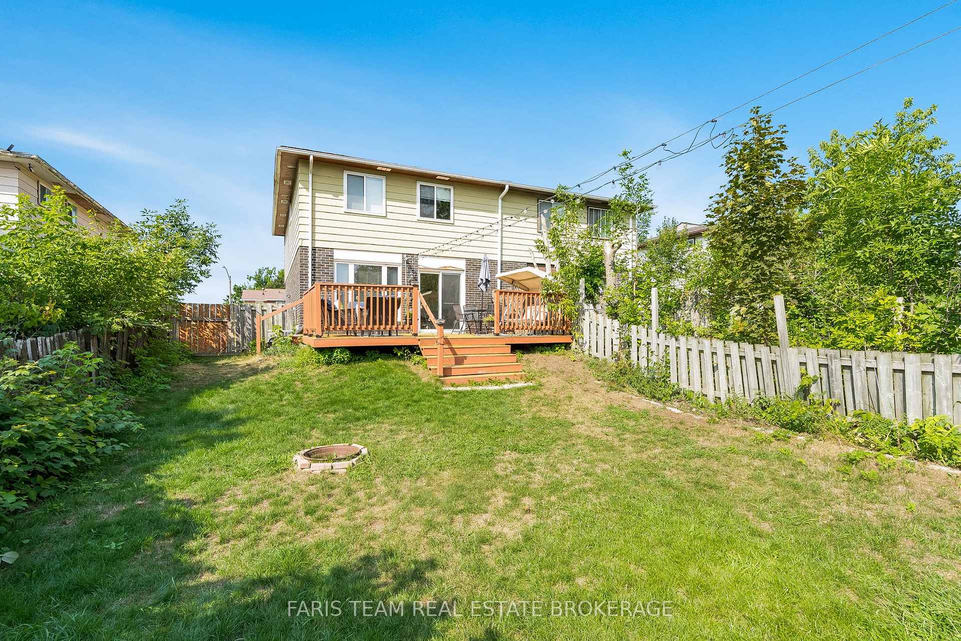 Photo 24 of 9 Christie Crescent, Barrie, Letitia Heights — HOMEH