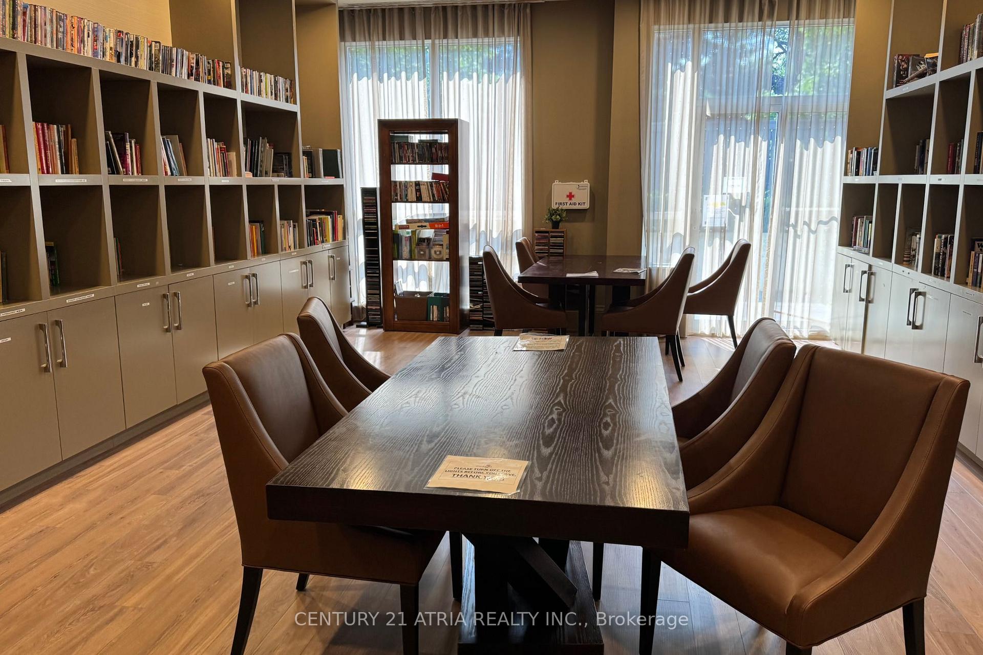 Photo 13 of Unit 408, 35 Saranac Boulevard, Toronto, Englemount-Lawrence — HOMEH
