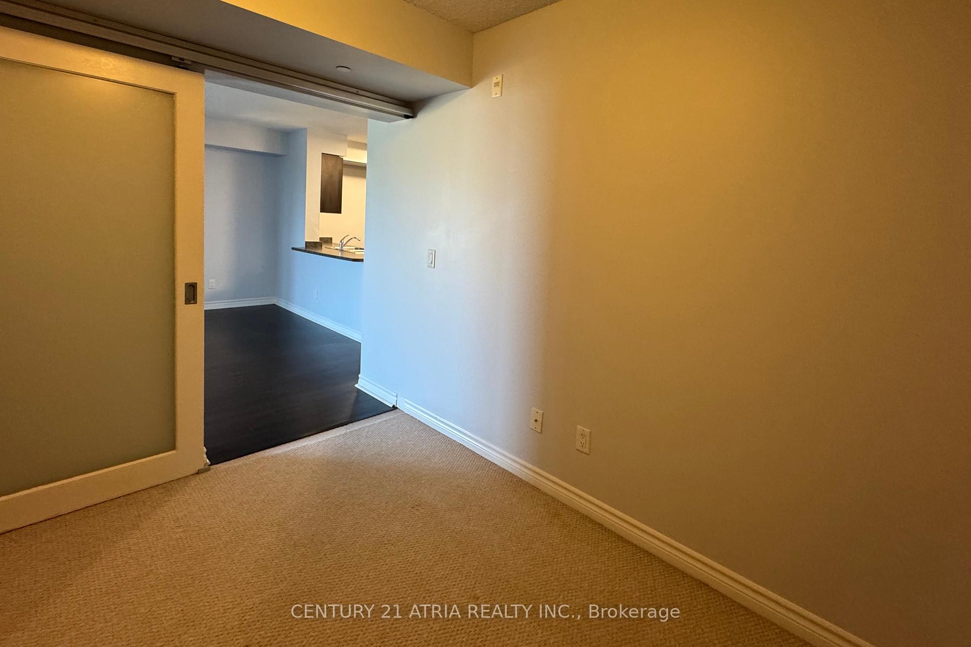 Photo 5 of Unit 408, 35 Saranac Boulevard, Toronto, Englemount-Lawrence — HOMEH