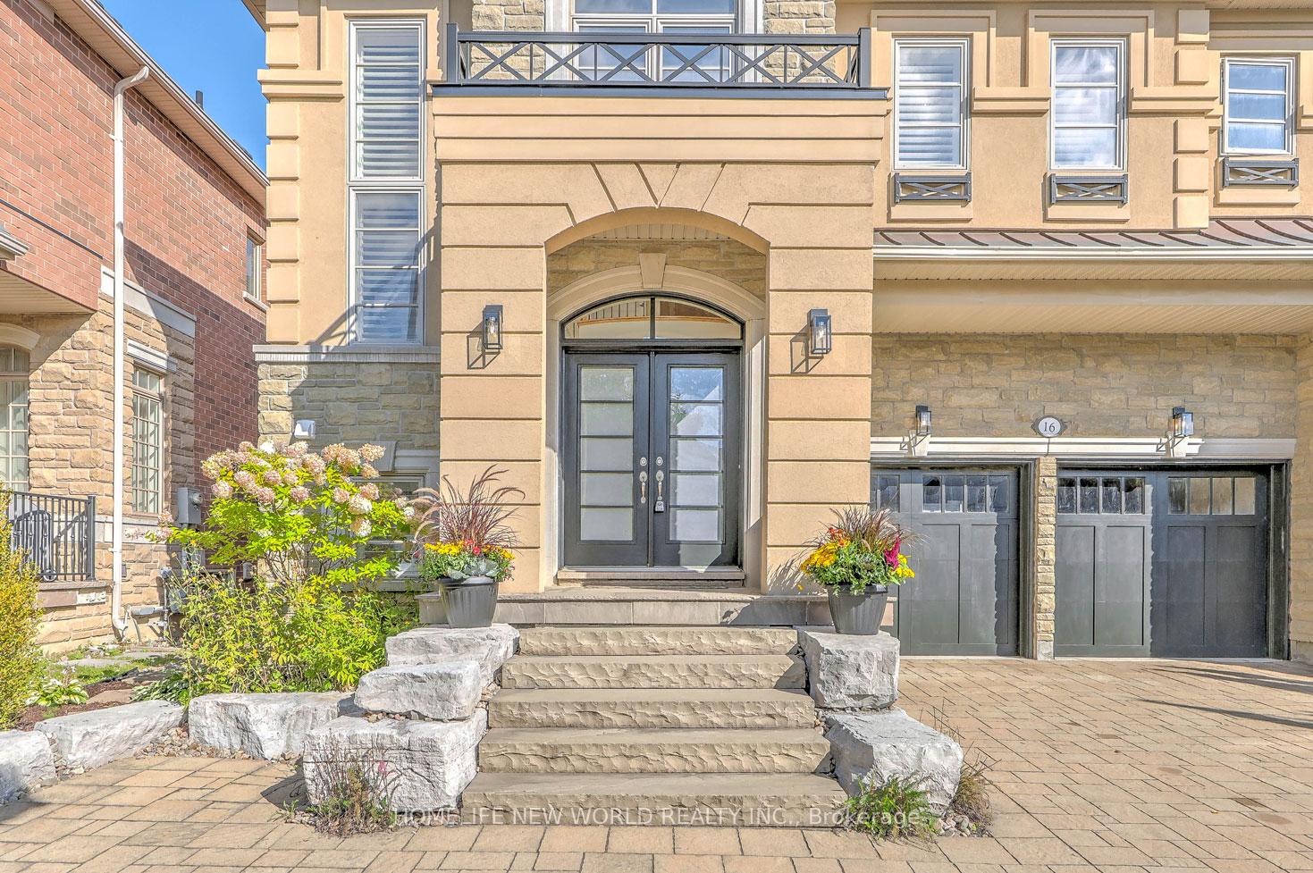 Photo 12 of 16 Randolph Drive, Vaughan, Patterson — HOMEH