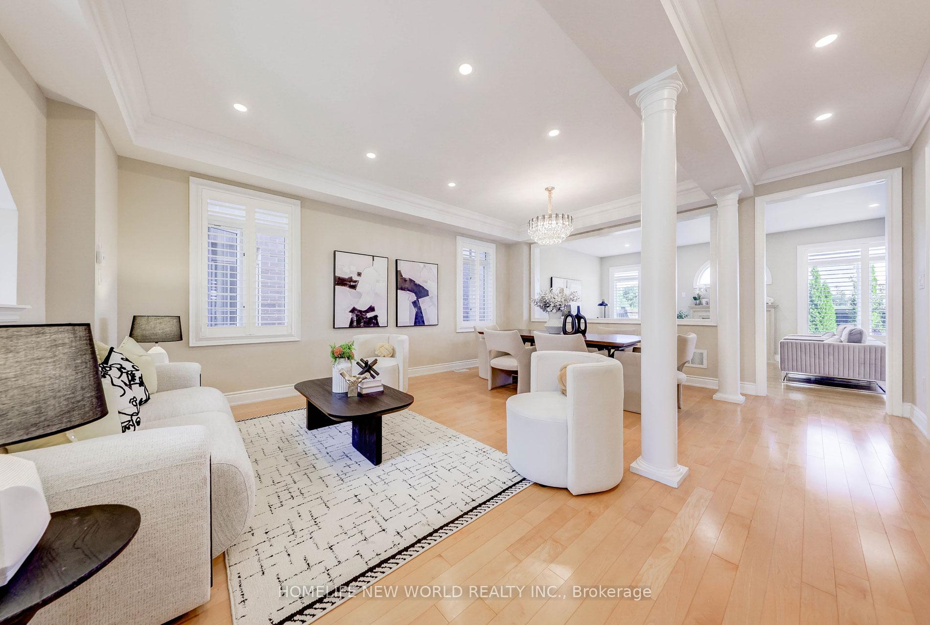 Photo 6 of 16 Randolph Drive, Vaughan, Patterson — HOMEH