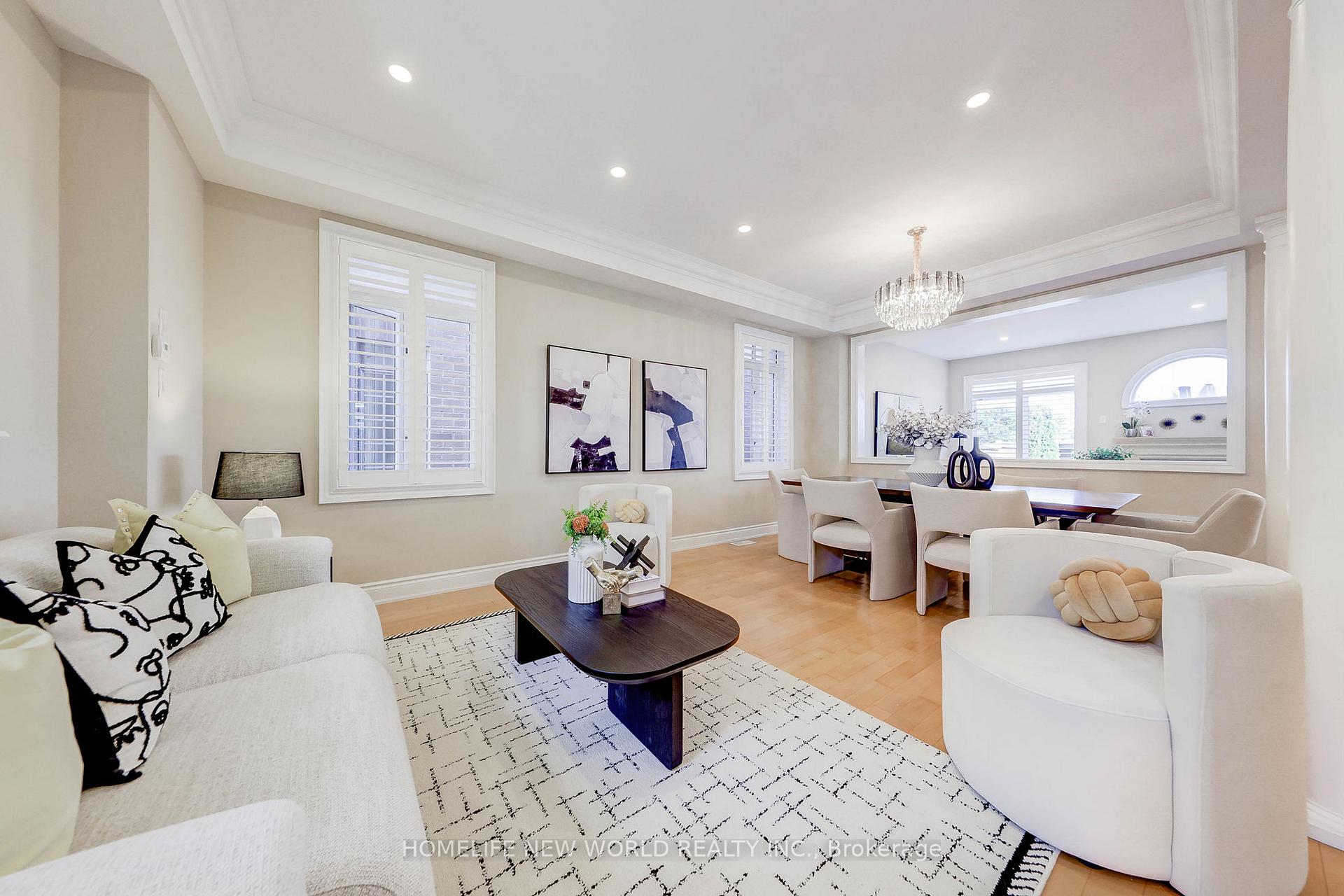 Photo 10 of 16 Randolph Drive, Vaughan, Patterson — HOMEH