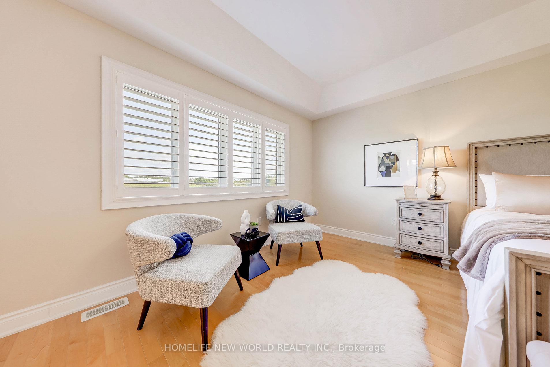Photo 23 of 16 Randolph Drive, Vaughan, Patterson — HOMEH