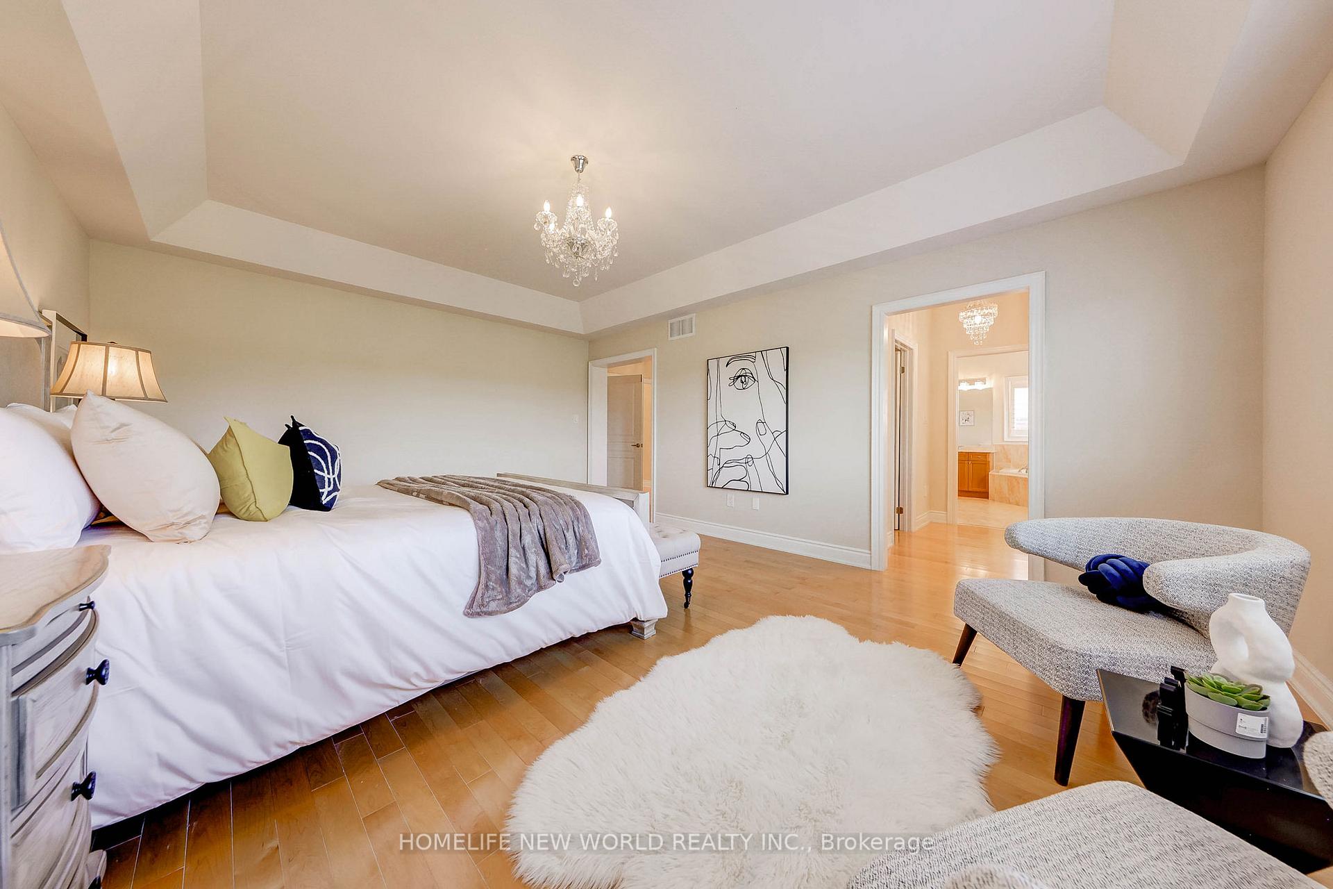 Photo 19 of 16 Randolph Drive, Vaughan, Patterson — HOMEH