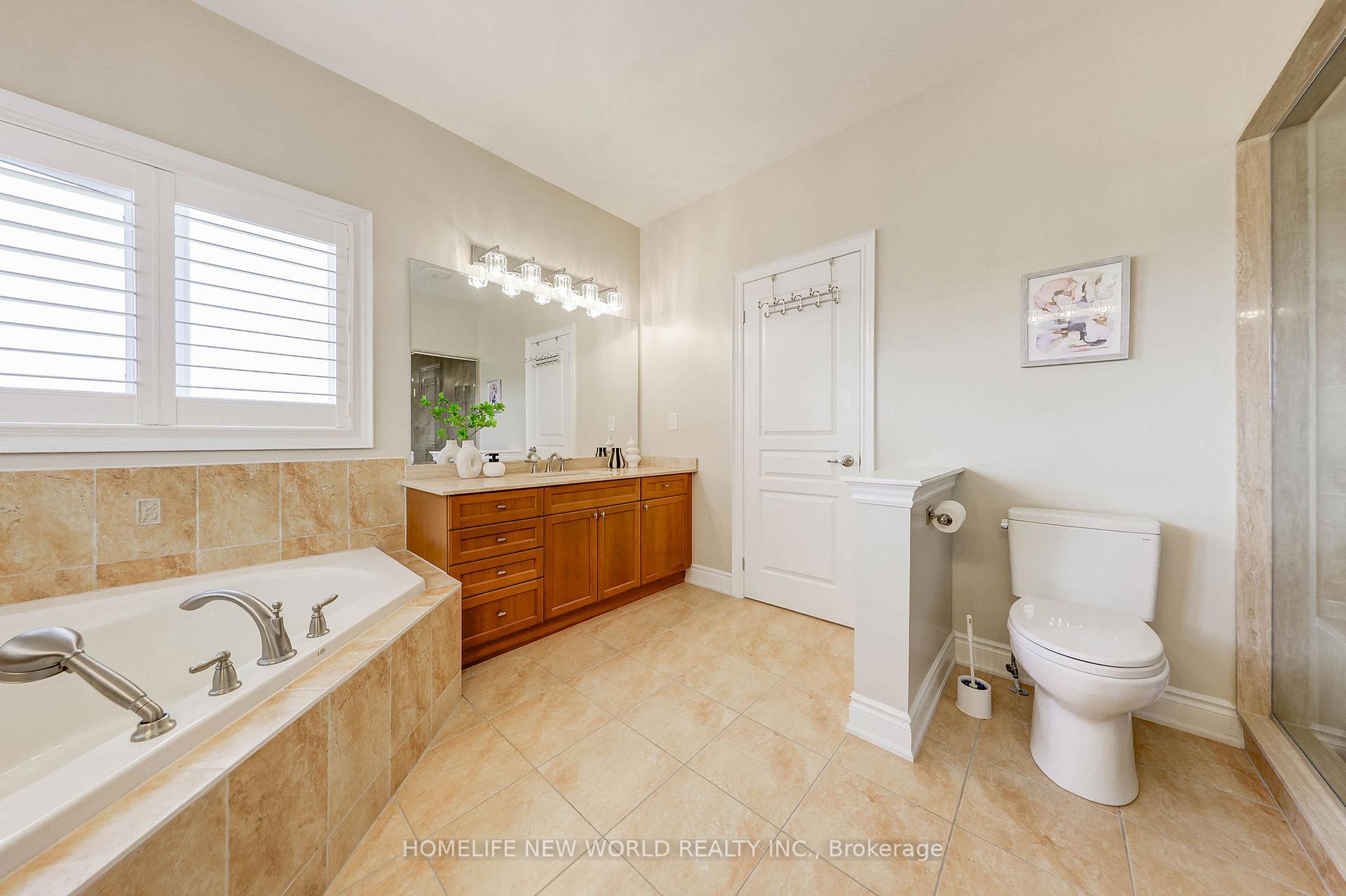 Photo 27 of 16 Randolph Drive, Vaughan, Patterson — HOMEH
