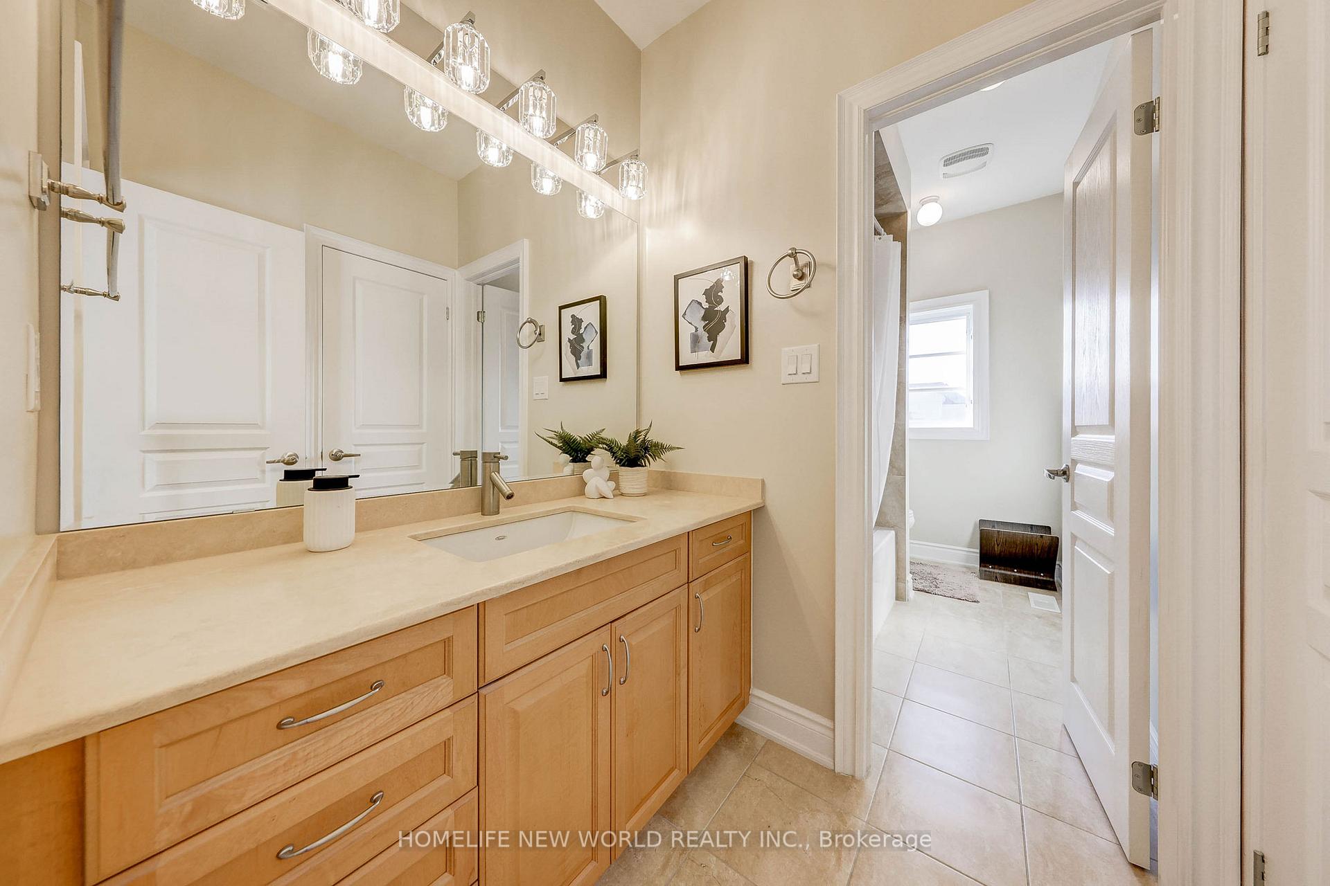 Photo 29 of 16 Randolph Drive, Vaughan, Patterson — HOMEH